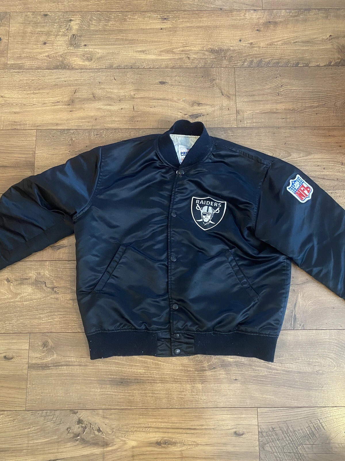 Vintage NFL OAKLAND RAIDERS STARTER PRO LINE SATIN BOMBER JACKET -SIZE Small/Med | eBay US