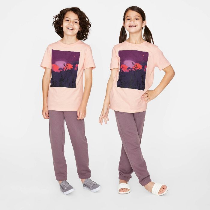 Kids&#39; Short Sleeve Graphic T-Shirt - Cat &#38; Jack&#8482; Pink M | Target