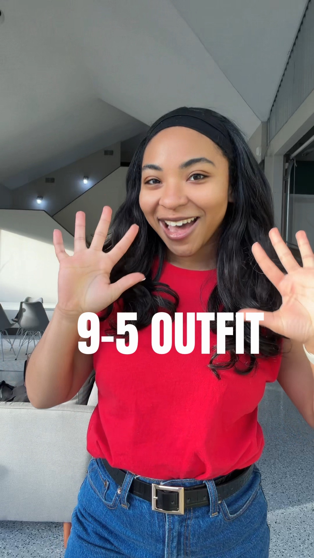 Coffee show work day outfit! Wearing my fave Abercrombie jeans 💻👖

#LTKPetite #LTKdayinmylife #LTKSeasonal