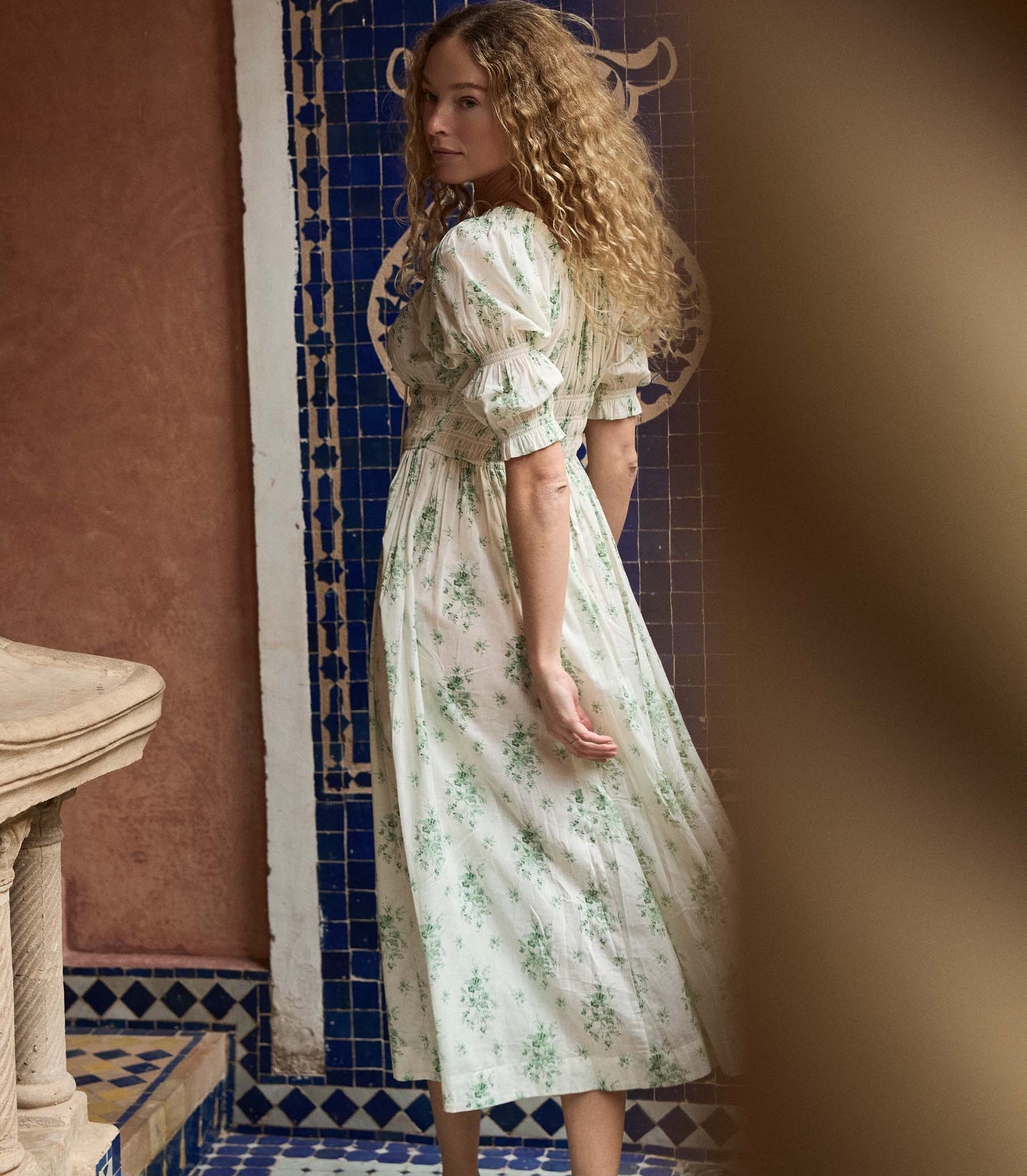 Ischia Dress - Vert Petit Bouquet De Chamonix | D\u00d4EN | DOEN