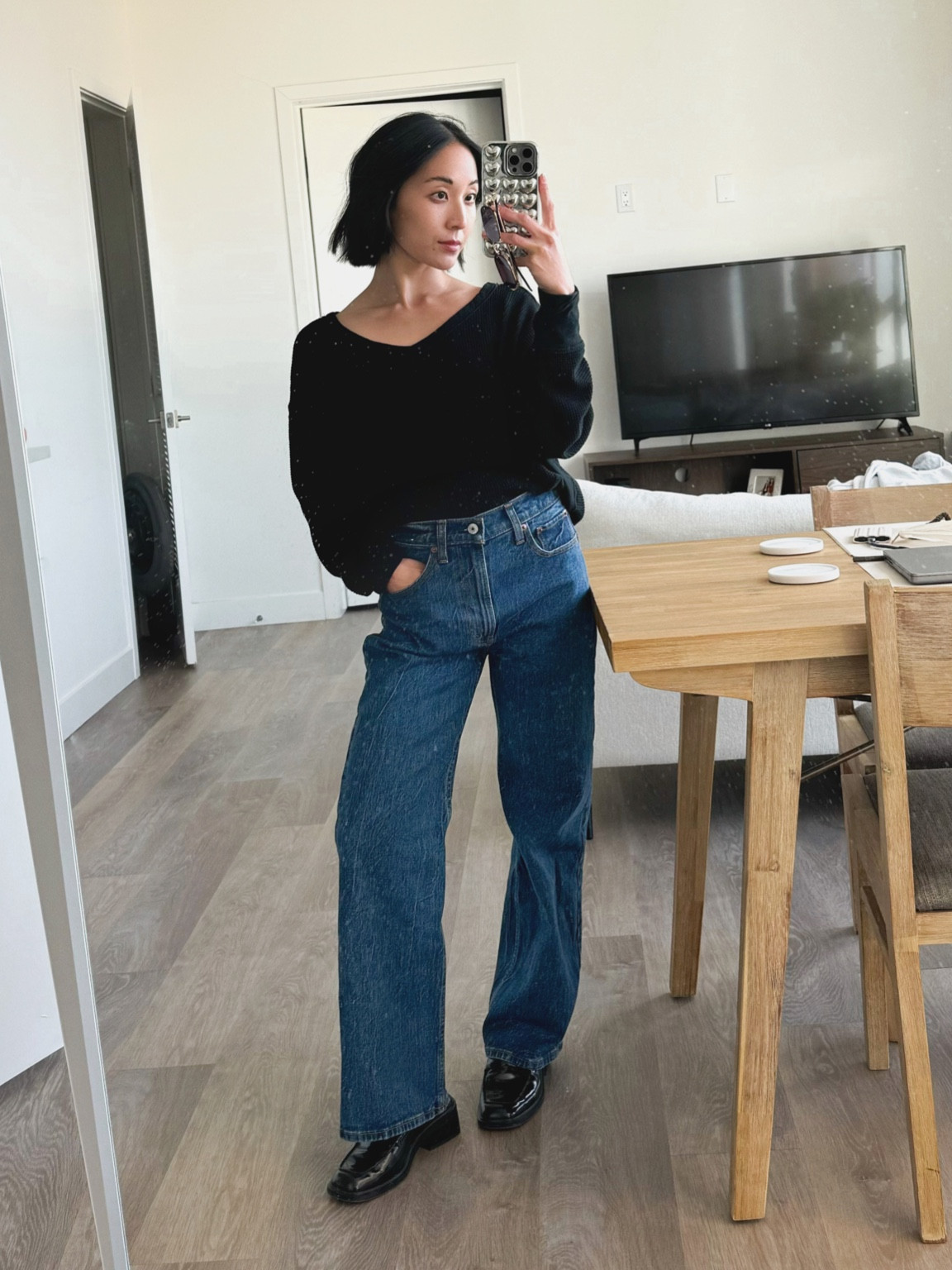 THE PERFECT RELAXED JEAN for PETITES. i am 4'11" wearing size 25 in Extra Short Length