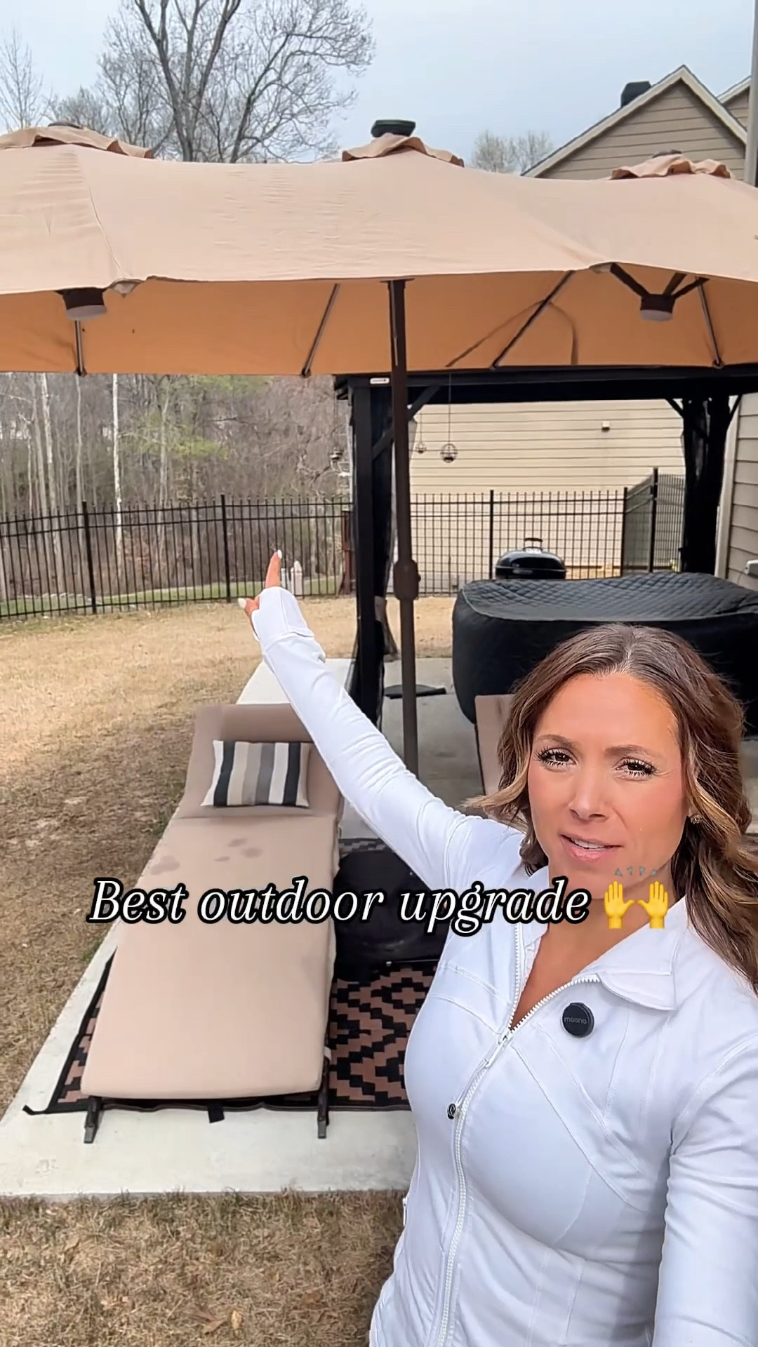 This is the patio upgrade I didn’t know I needed. This 15 ft extra large double sided patio umbrella with solar lights and base gives full shade coverage for multiple chairs and makes your outdoor space actually usable.

Perfect for backyard setups, patio furniture, outdoor entertaining, poolside shade, and spring and summer outdoor living. It blocks the sun, keeps you dry in light rain, and the solar powered lights turn on automatically at night for the best cozy ambiance. No cords, no charging, no extra effort.

#outdoorliving
#backyarddecor
#patioinspo
#springhome
#homeinspo