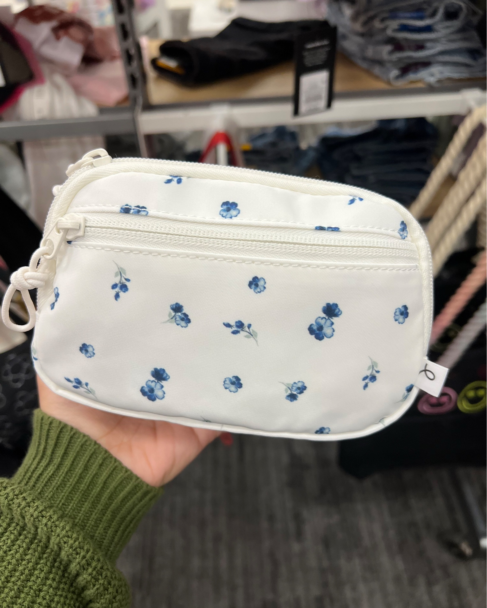 Mini Kids Fanny pack purses at Target 

#mini #purse #fannypac #kids #target #targetstyle #targetkids #targetfinds #fannypack

#LTKKids #LTKItBag #LTKStyleTip