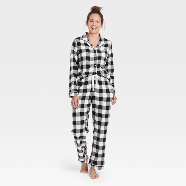 Women&#39;s Perfectly Cozy Plaid Flannel Pajama Set - Stars Above&#8482; Black XXL | Target