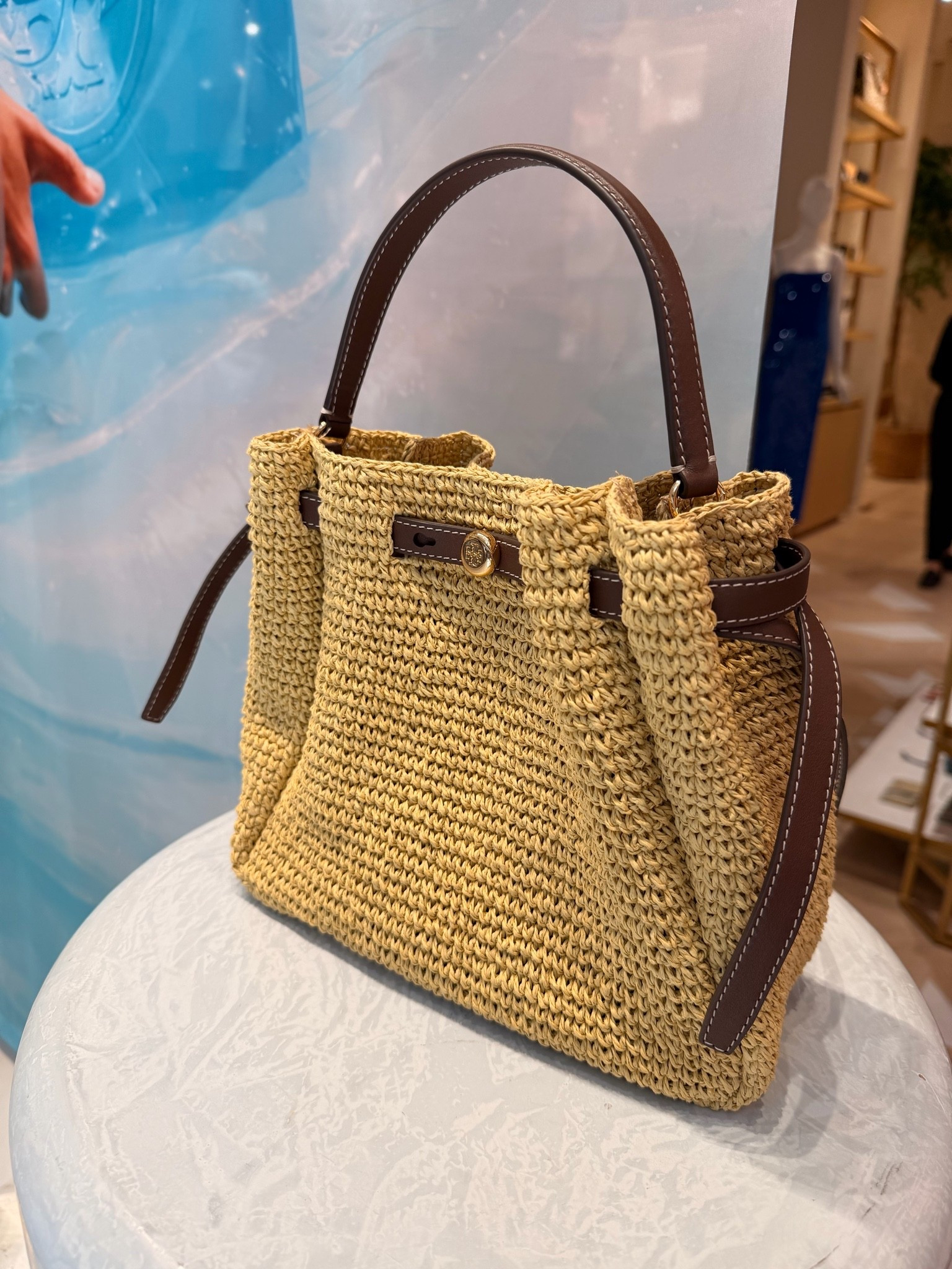 Raffia bag, summer bag, loving these Tory Burch bags!

#LTKSeasonal