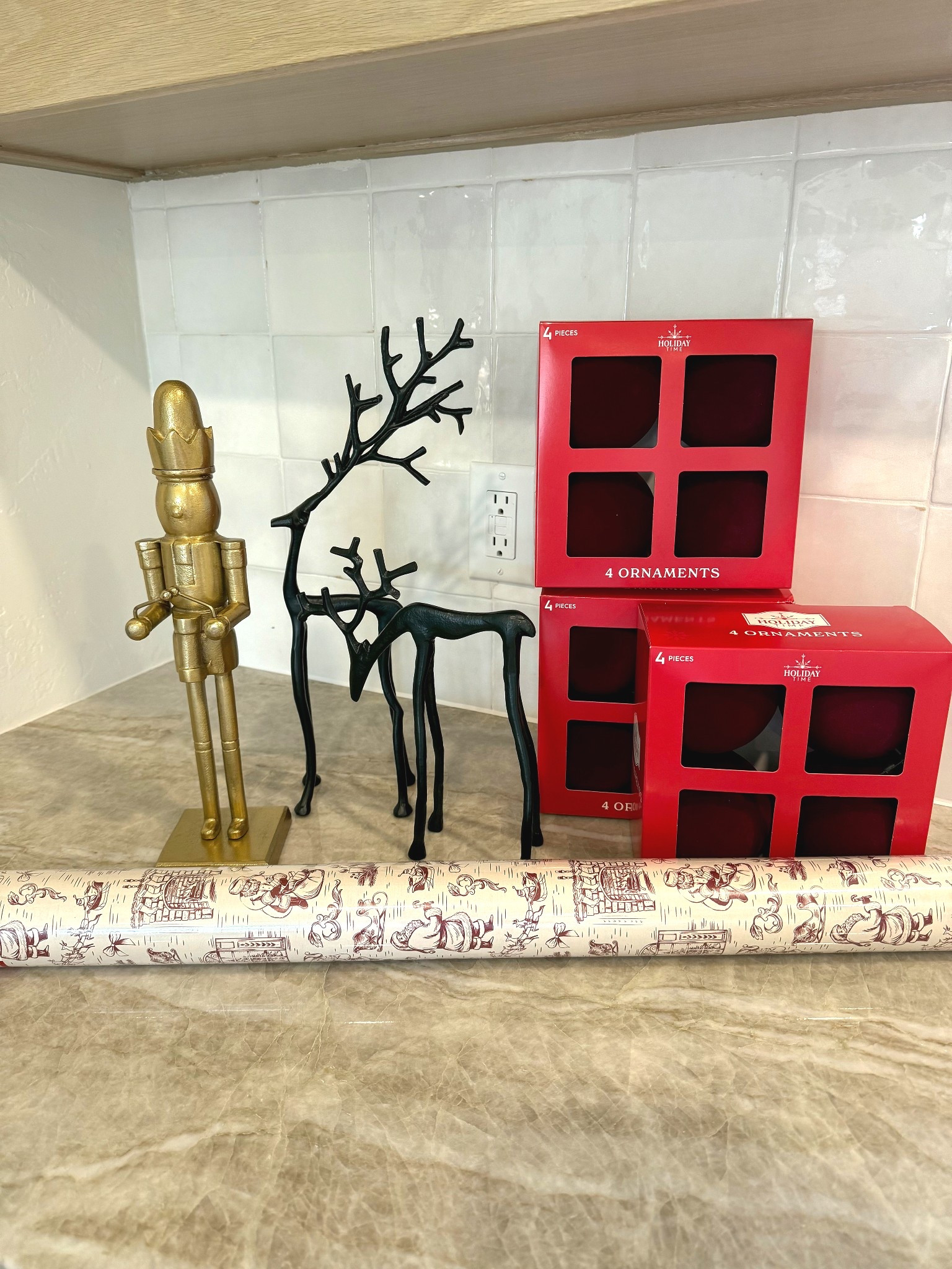 What I picked up from this years @walmart holiday decor! Amazing quality! 

Walmart Finds, Walmart Holiday, Holiday Finds, Home Decor, Studio McGee

#LTKHome #LTKHoliday