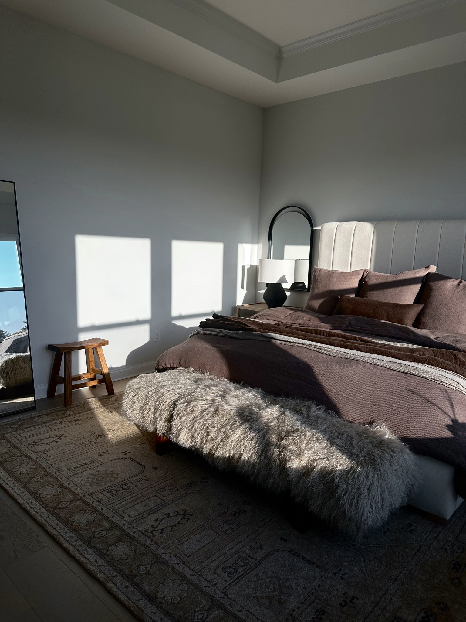 Bedroom is almost done!! Just need to limewash the wall behind our bed & get curtains 🤣🤣 for now no curtains help me wake up at 6am lol. 