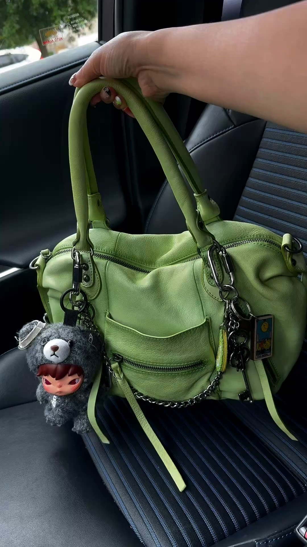 The perfect everyday slouchy bag 💚

#LTKootd