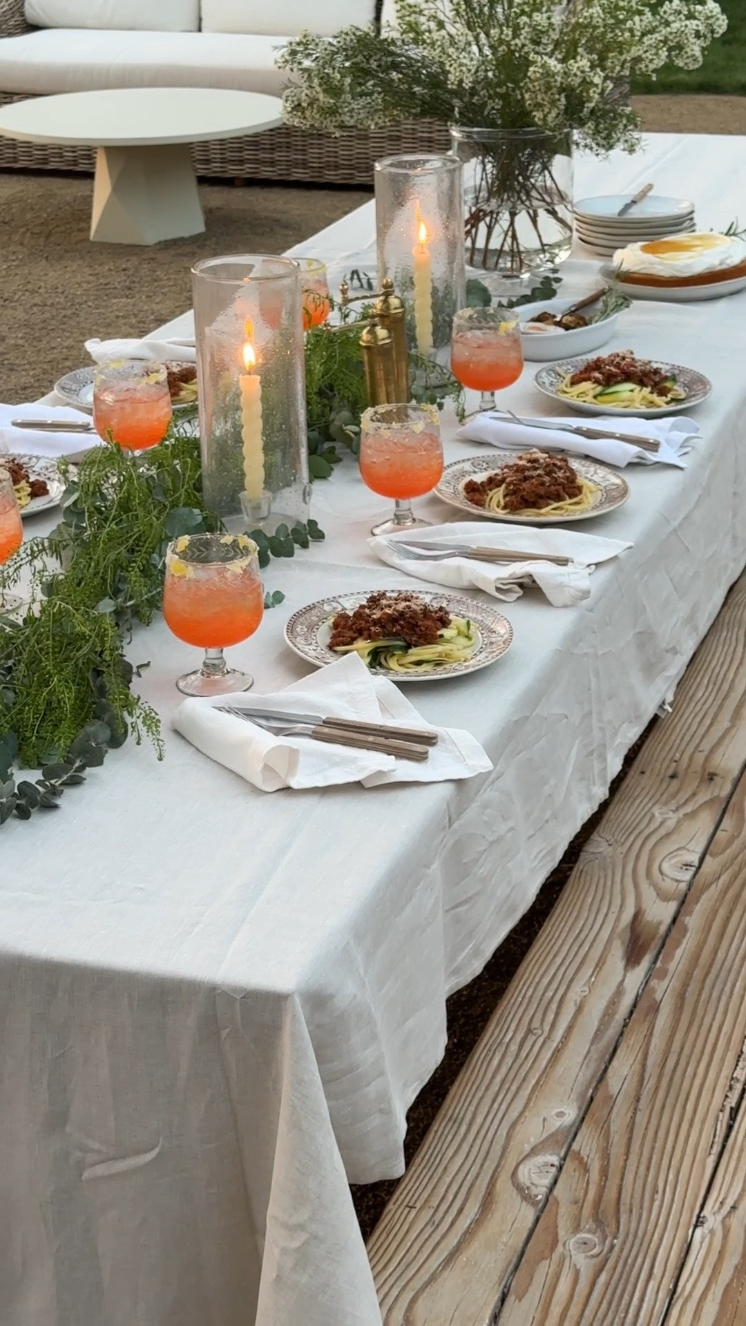 These tablecloths are my favorite absolute favorite and go-to for any meal! Such great sizing and hand-stitched…. Just like William’s-Sonoma but for a fraction of the cost! 
Shop this tablescape!

#LTKSeasonal #LTKHome #LTKStyleTip