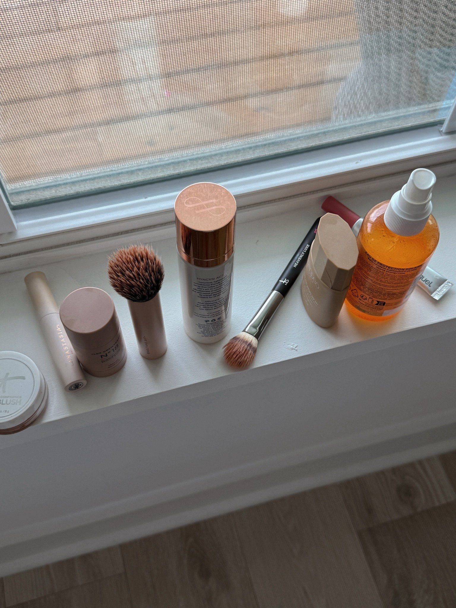 GRWM to go to the beach. Linking everything I use here! SPF IS kandeo Sun drops spf 50+

#LTKBeauty #LTKTravel #LTKFindsUnder100