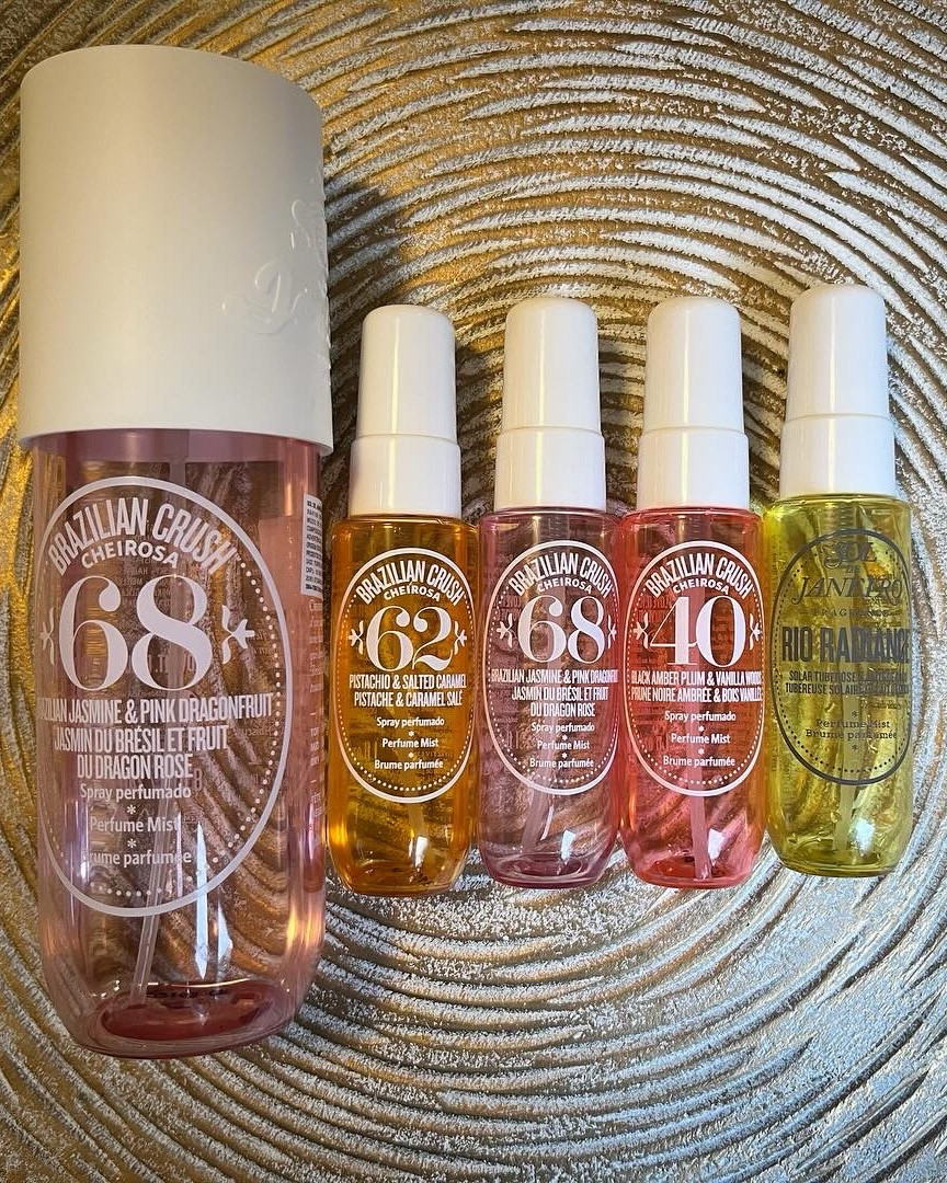 Sol de Janeiro: Praia o ano todo com brindes incríveis! ☀️


Em compras acima de R$299 da marca no site da Sephora, você leva para casa:

Uma toalha de praia exclusiva para curtir os dias ensolarados com muito estilo!
Uma bolsa de praia prática para carregar seus produtinhos de beleza e tudo mais que você precisa para um dia de praia perfeito!
Para aproveitar, basta usar o cupom SDJBRINDES em compras acima de R$299.

E eu, que adoro os mists perfumados da Sol, já vou aproveitar para fazer estoque!  São perfeitos para deixar a pele cheirosa e refrescada durante todo o dia.

Corram para garantir seus brindes antes que acabem! ‍

#SoldeJaneiro #Brindes #MistsPerfumados #Beleza #CuidadosComAPele #sephorabrasil

#LTKbrasil