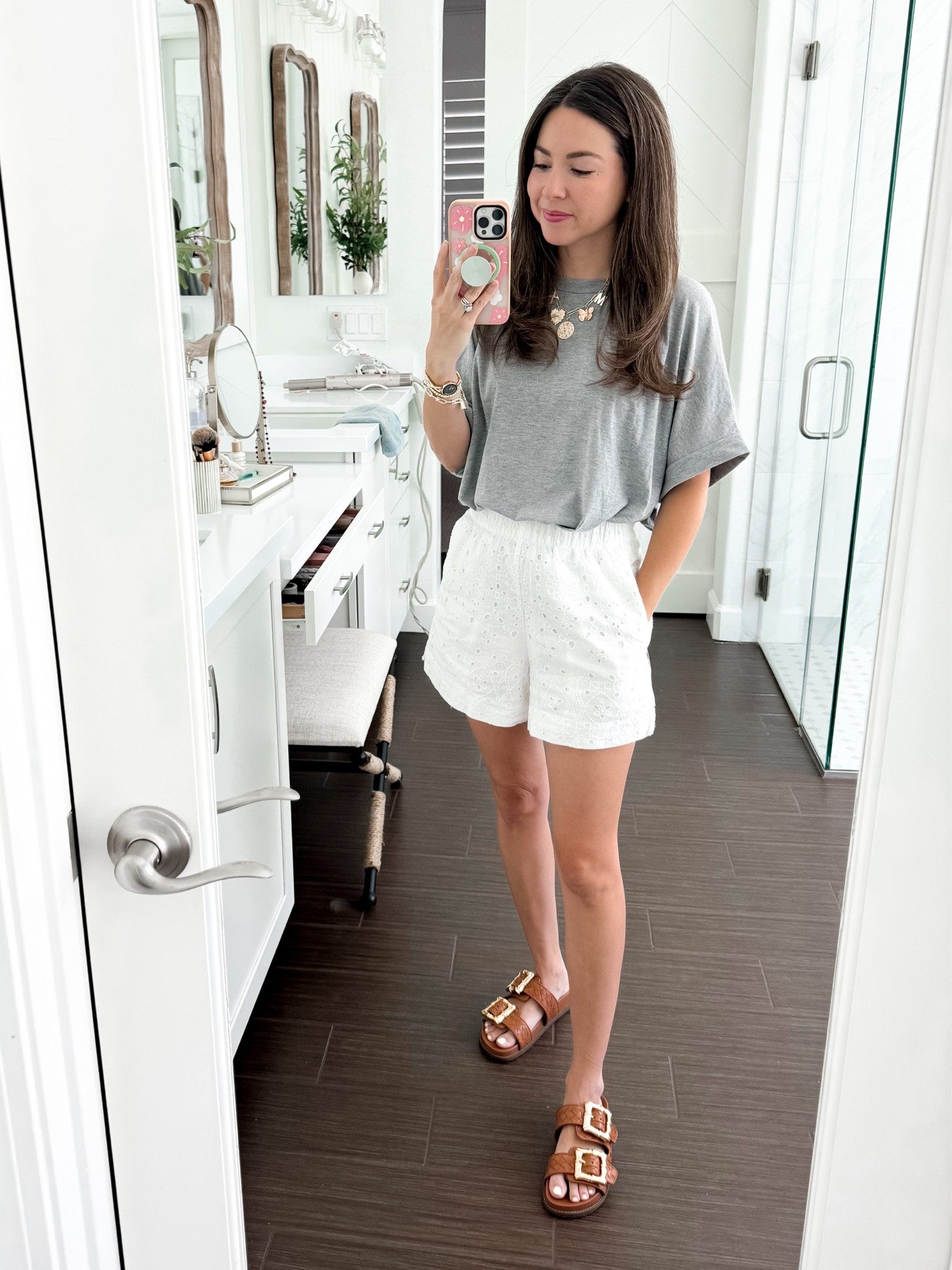 Cute and d comfy casual outfit 

Amazon top
Abercrombie shorts xs
Schutz sandals 5 
Pearly pie collective necklace 
Berry lipstick 🩷

#LTKStyleTip