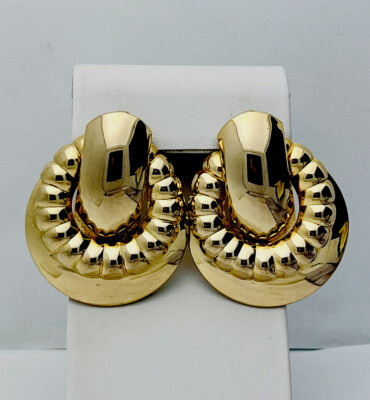 Vintage 1980-90s Gold Tone Scalloped Shield Pierced Earrings  | eBay | eBay US