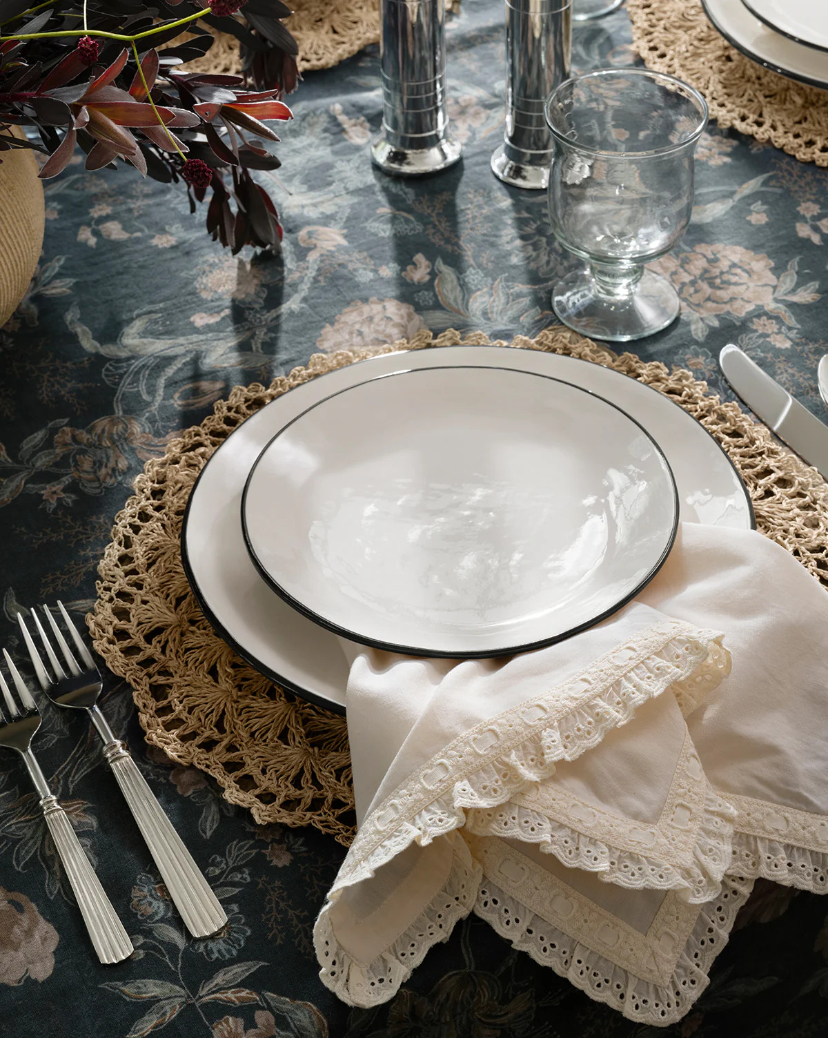 Lace Trim Napkins (Set of 4) | McGee & Co. (US)