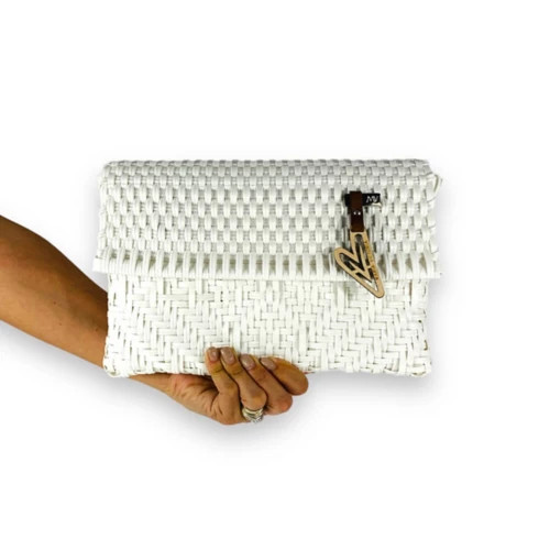 Maria Victoria Seashell Clutch | Scheels
