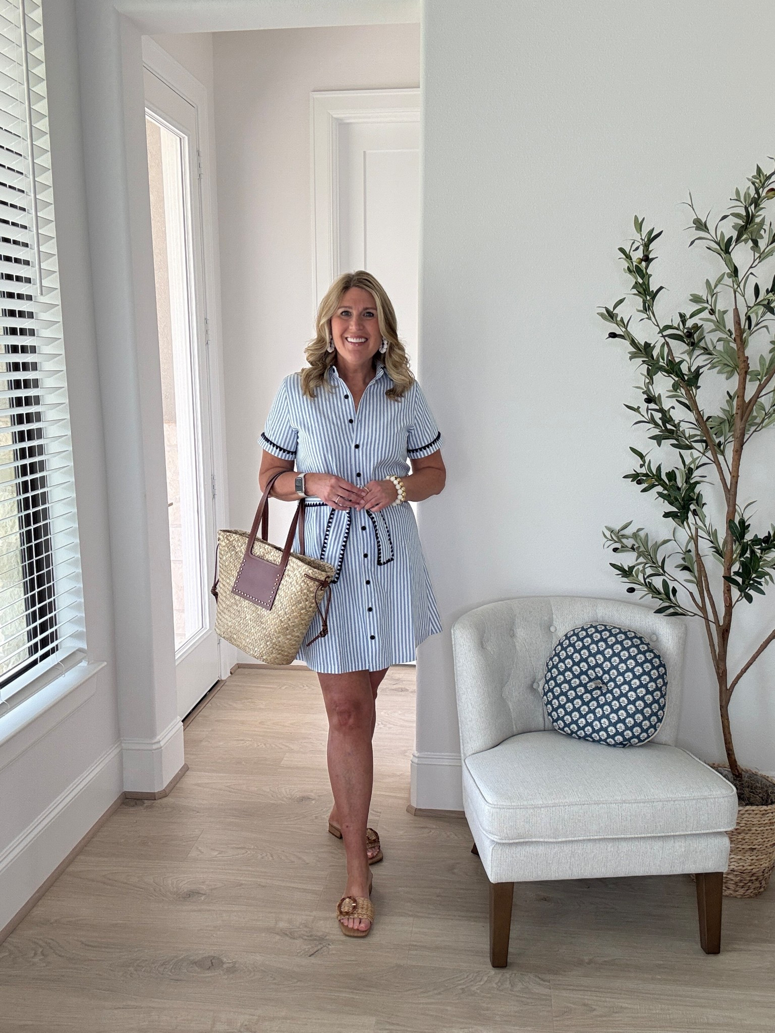 Dress runs tts. No stretch. Buttons up the front. 
#duffieldlane
#partner

#LTKOver40 #LTKSeasonal #LTKootd