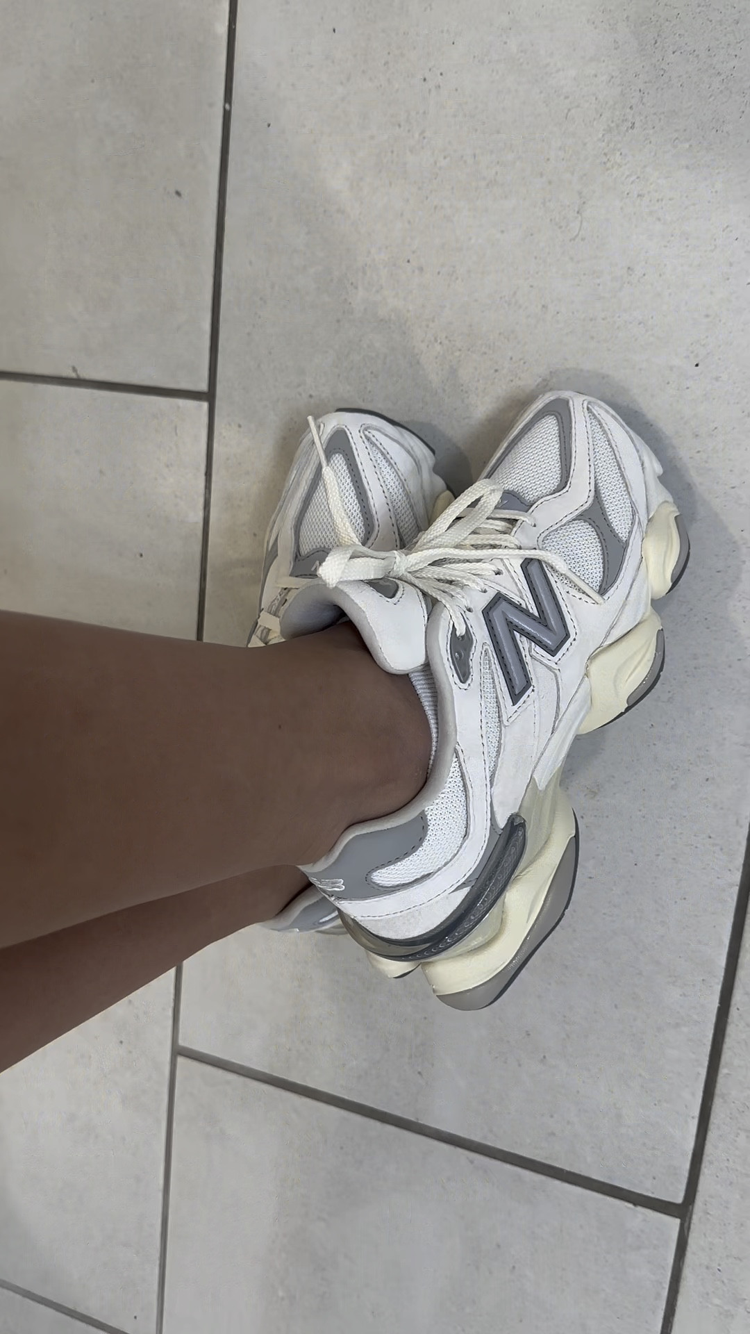 New Balance 9060 🤍

#LTKActive #LTKFitness #LTKStyleTip
