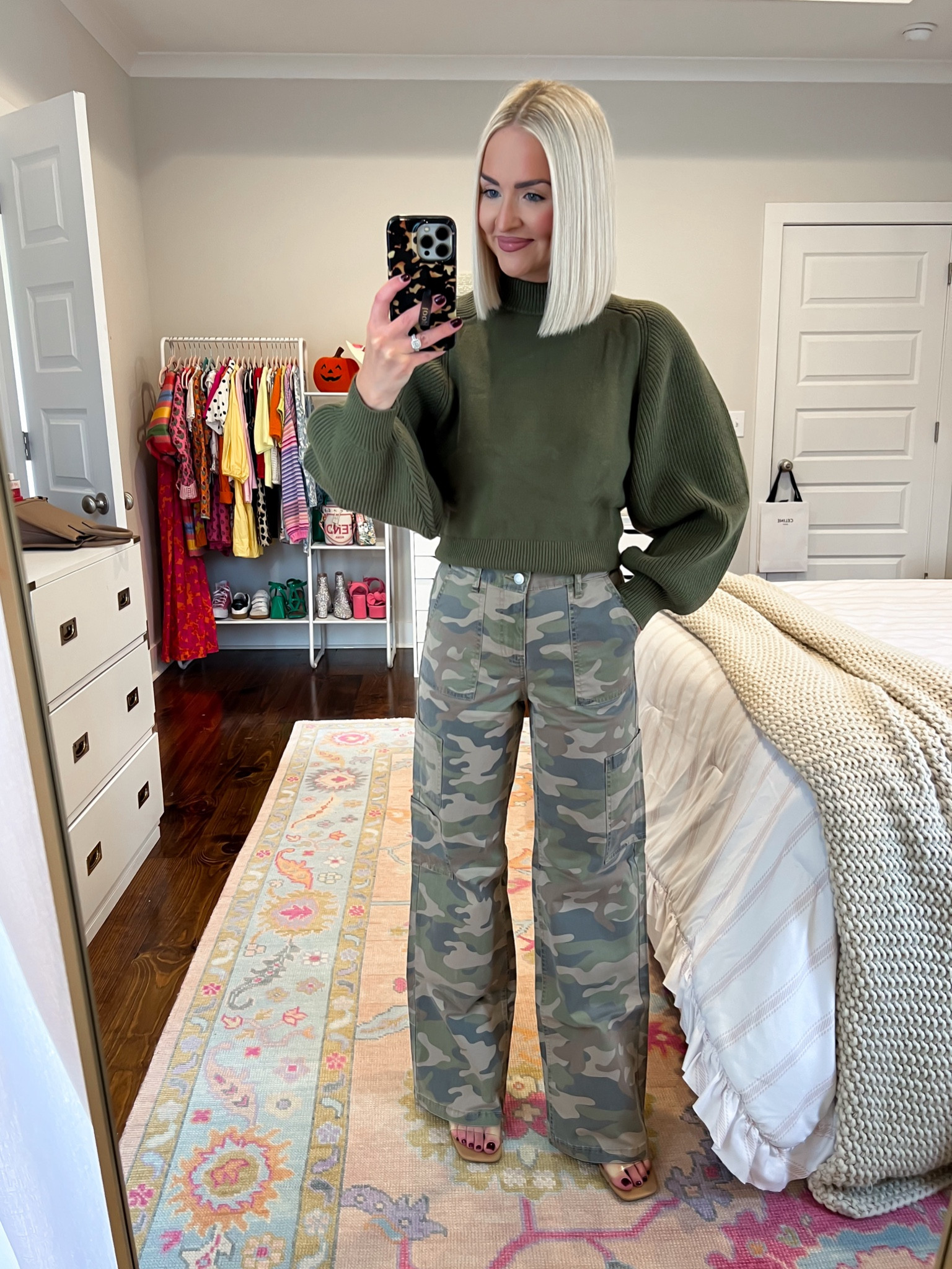 BEST FITTING PANTS / Camo pants / no boundaries wide leg cargo pants / Walmart fall fashion / olive sweater 
Size: XXS pants (normally 24) XS sweater 

#LTKFindsUnder50