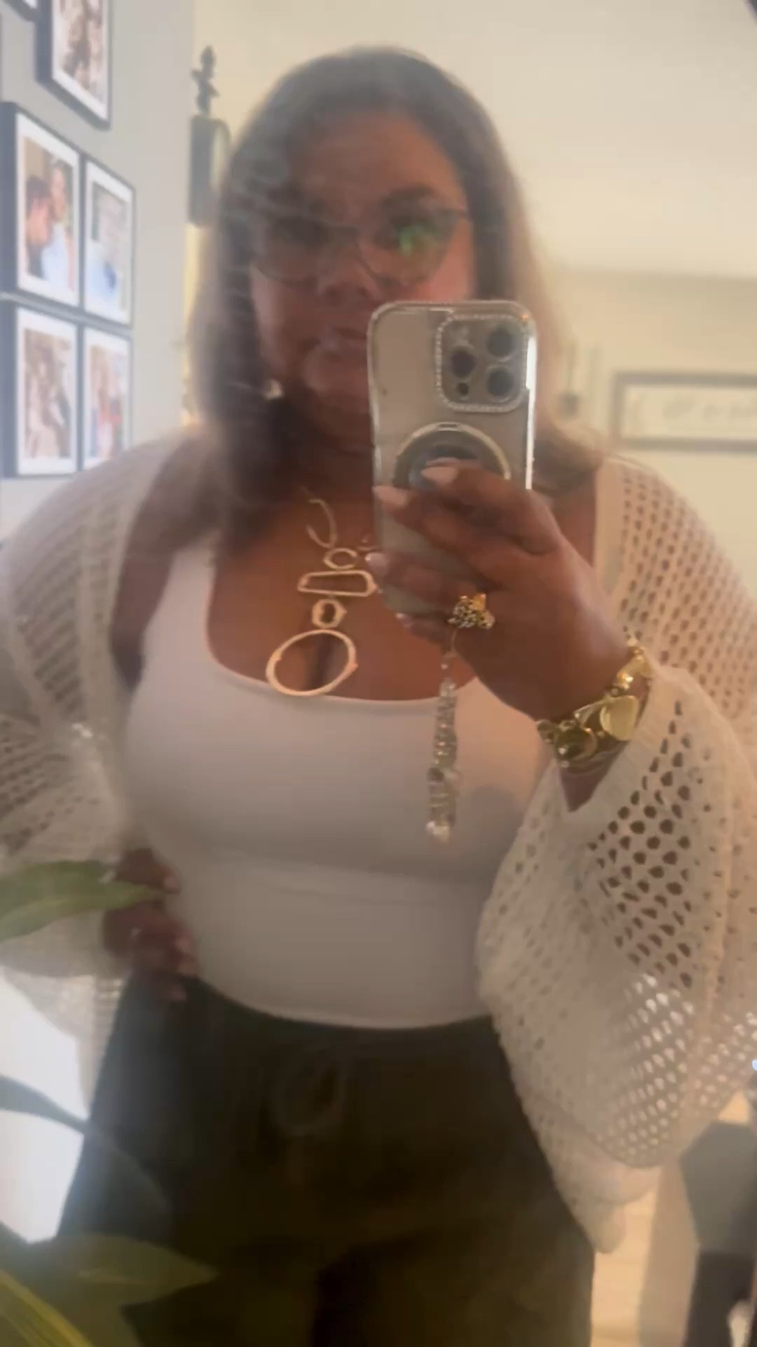 When you want comfort but still look ‘put together’ — breezy knit, simple tank, and relaxed olive pants from Micas. Perfect for hot flashes, errands, and everything in between

https://linktr.ee/momof3withasd_getsfit

#LTKootd #LTKOver40 #LTKMidsize