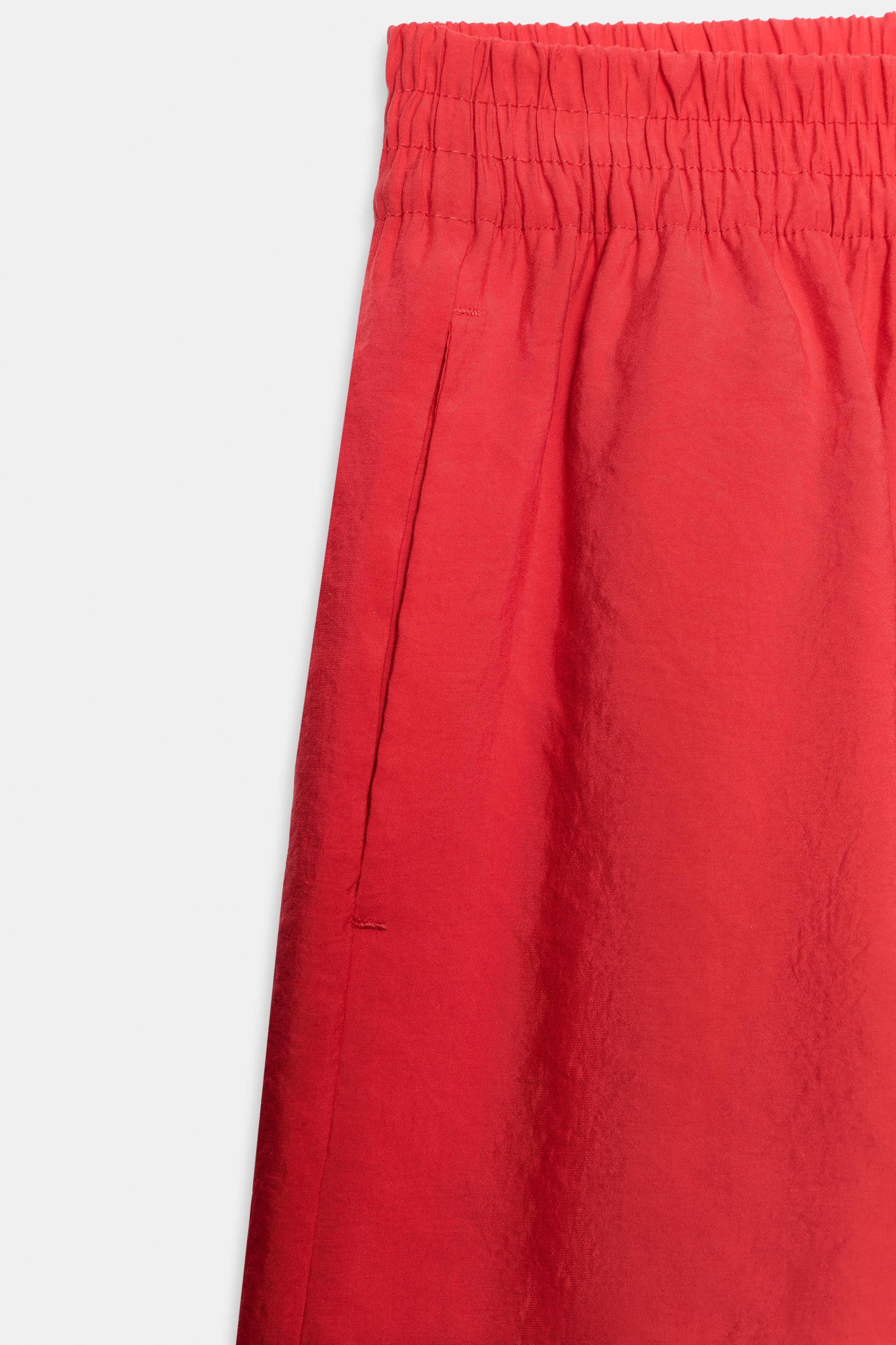 FLOWY SHORTS WITH ELASTIC WAIST | Zara US