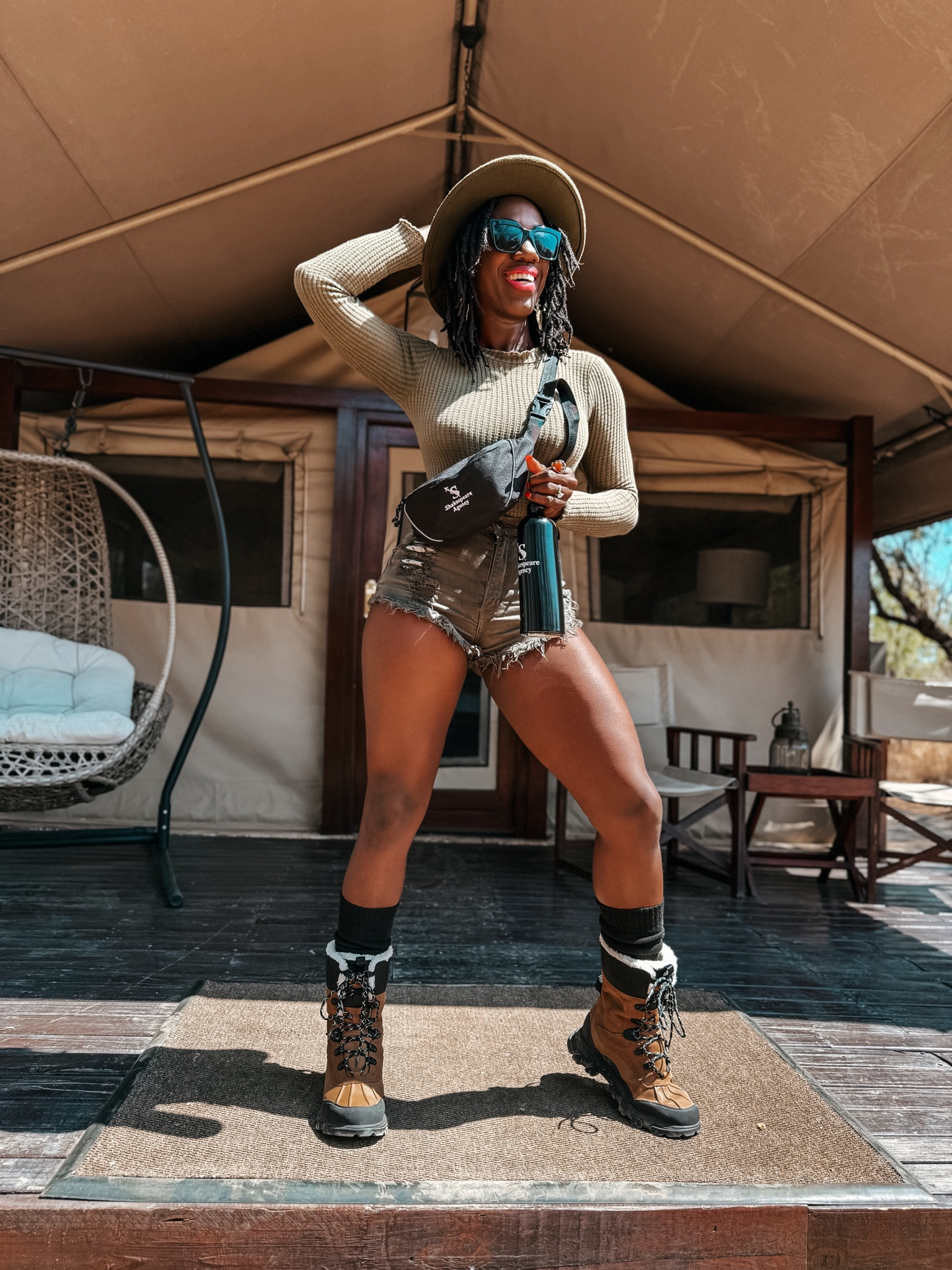 It’s giving legs ✨

#LTKTravel #LTKStyleTip #LTKHoliday