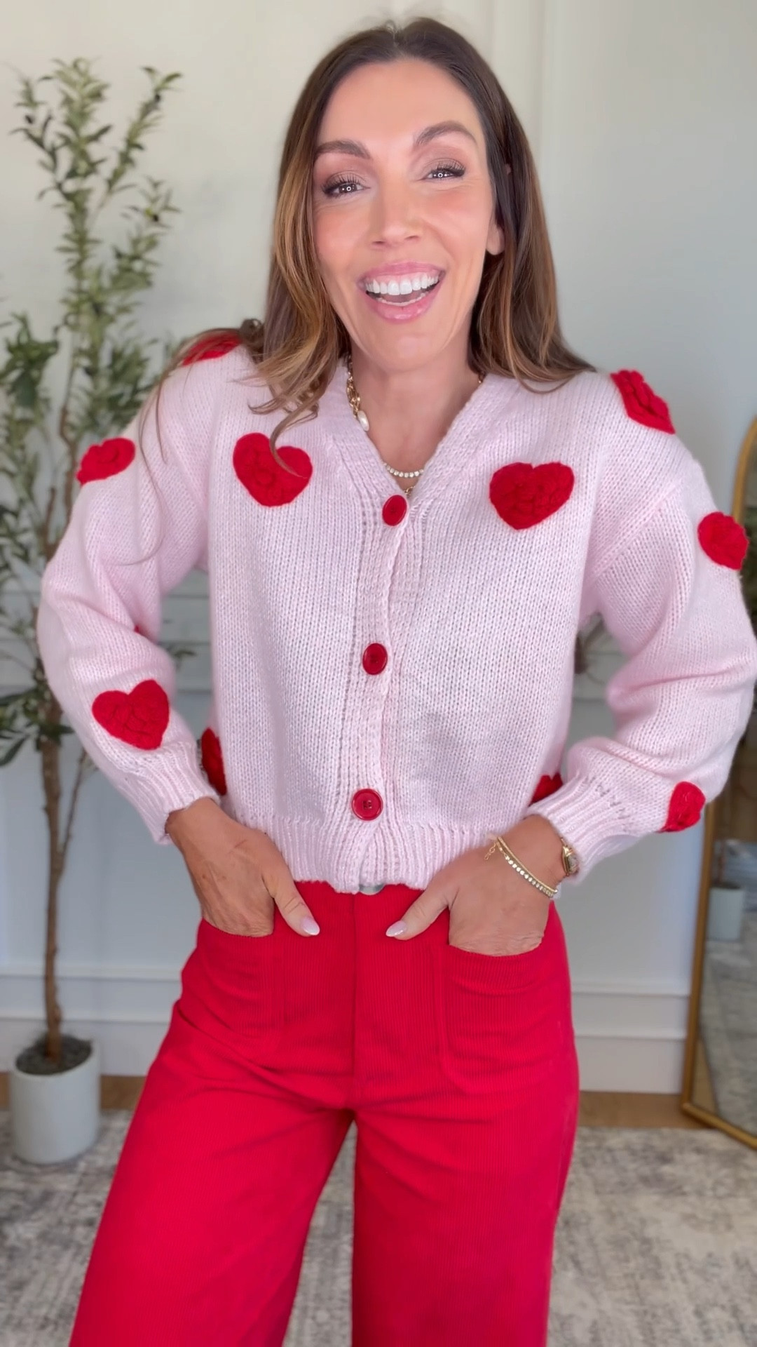 Valentine’s Day sweater from Amazon! 

#LTKWorkwear #LTKFindsUnder50 #LTKSeasonal