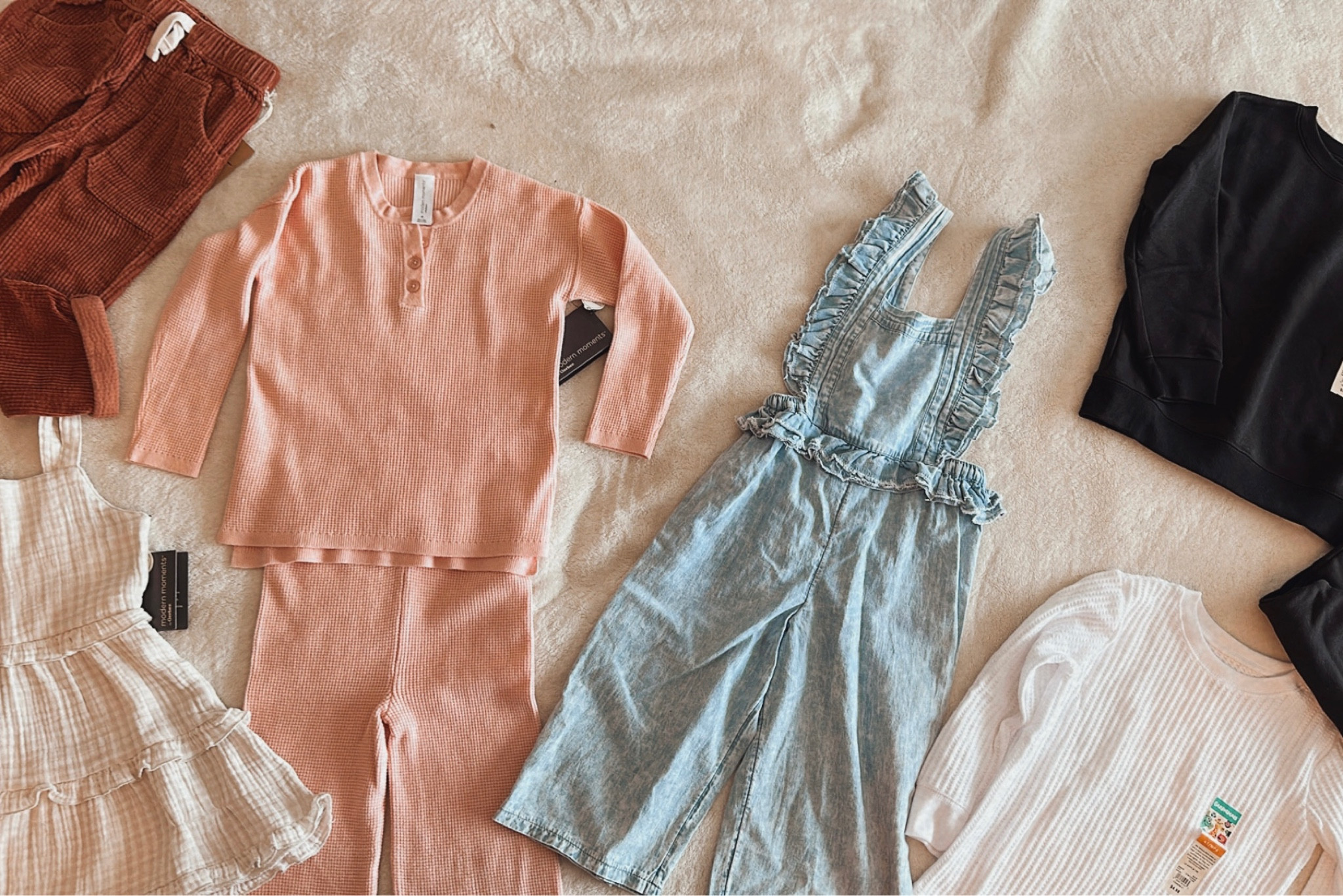 Walmart fall kid clothes

#LTKSeasonal #LTKkids #LTKfindsunder50