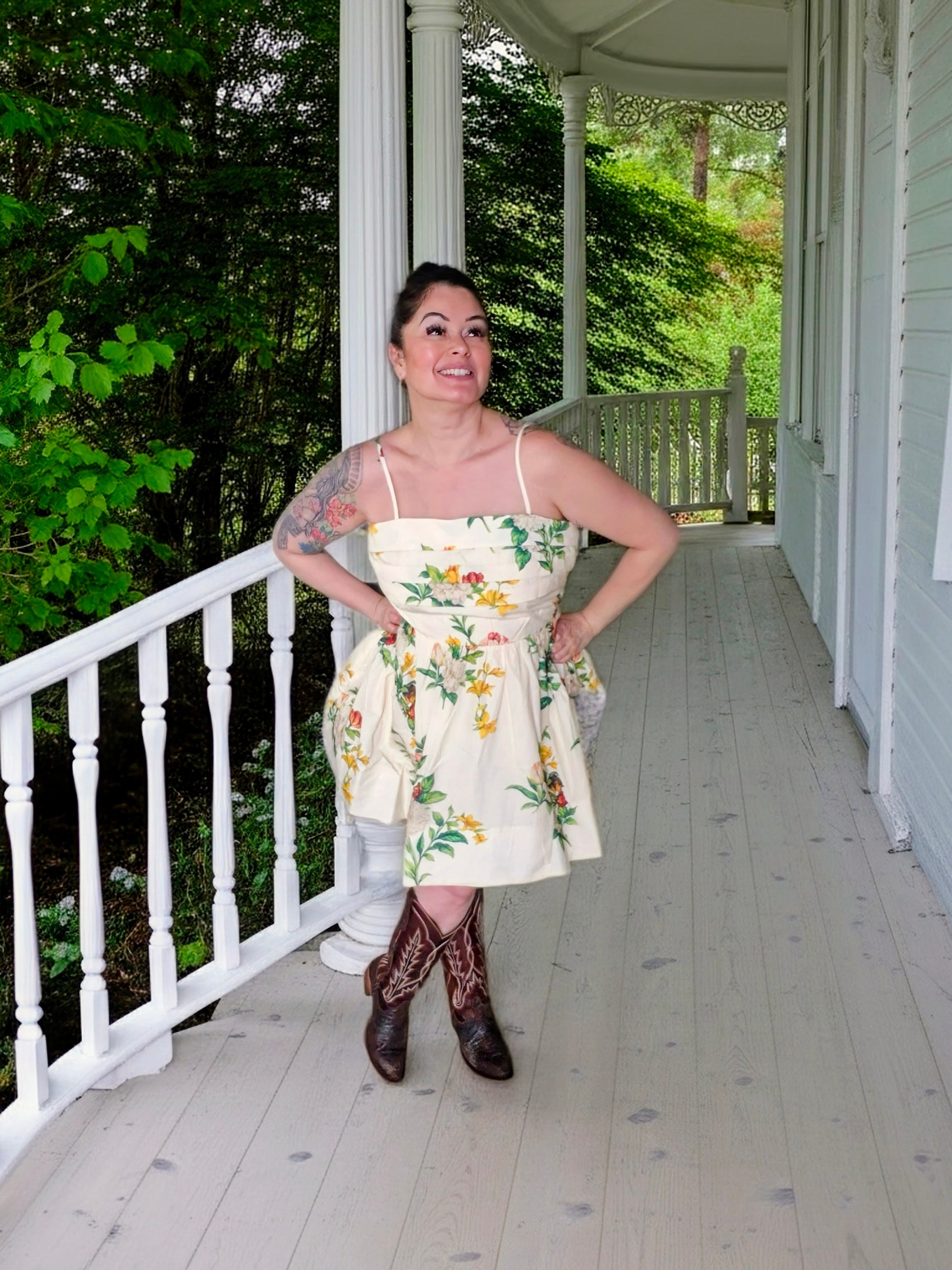 The ultimate Boho-Western vibe! This floral puff-skirt mini dress is a dream for spring. It has that perfect structured bodice and a flirty silhouette that pairs beautifully with your favorite embroidered western boots. Whether you're heading to a brunch or a country concert, this is the "it" dress of the season.​Shop the look: Use code ALISAVE35 at checkout!

#LTKgrwm #LTKSaleAlert #LTKWedding