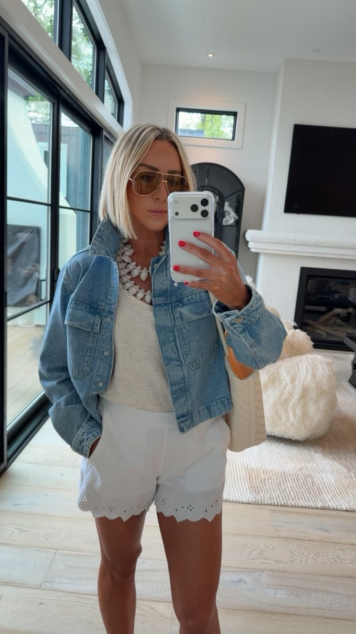 The best basics from target! 🏆🏆🏆 wearing mediums in everything