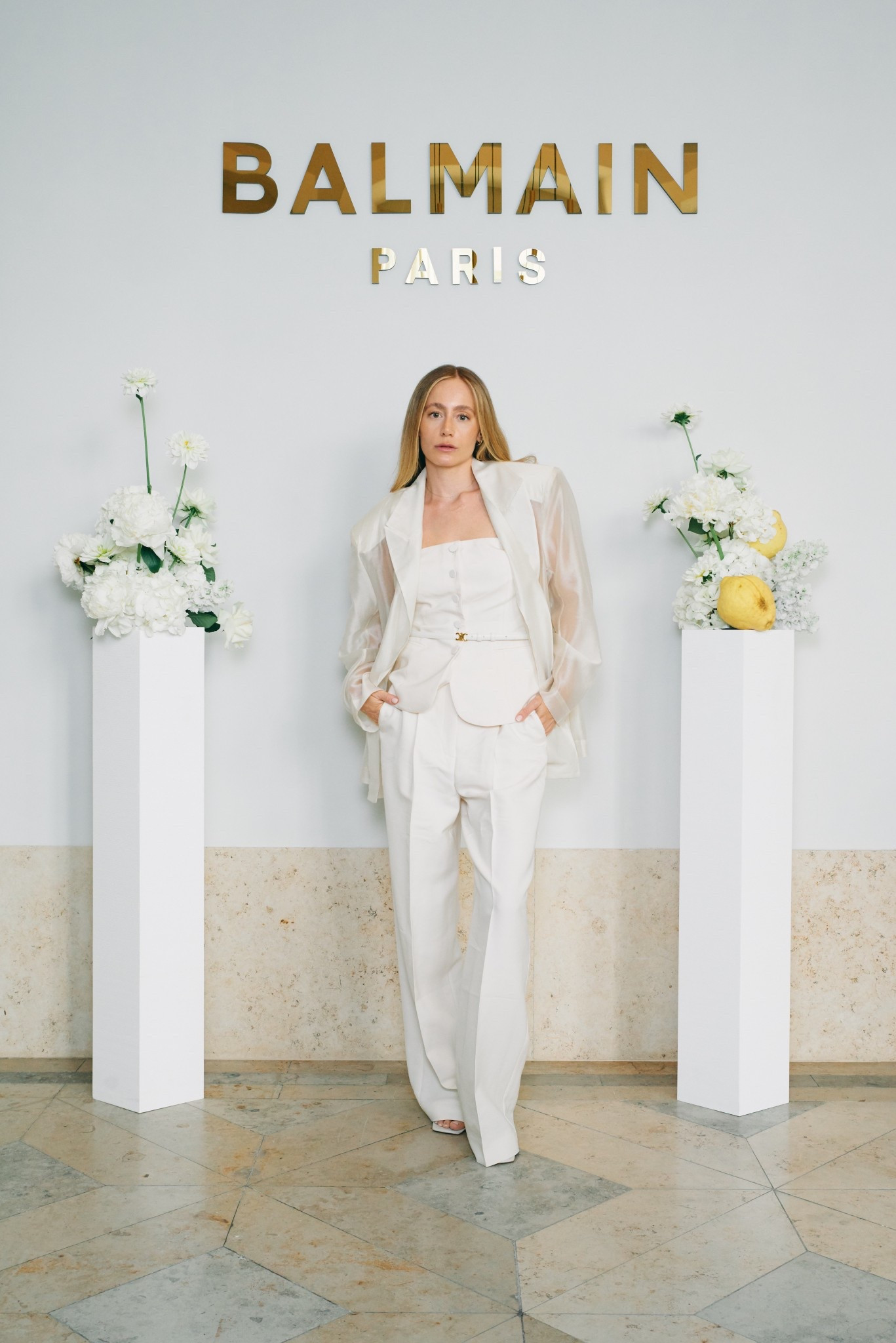 wearing a monochrome white casual suit with an oversized transparent blazer #whitelook #monochromeoutfit #whiteroutfit #summeroutfit

#LTKsummer #LTKstyletip #LTKdeutschland