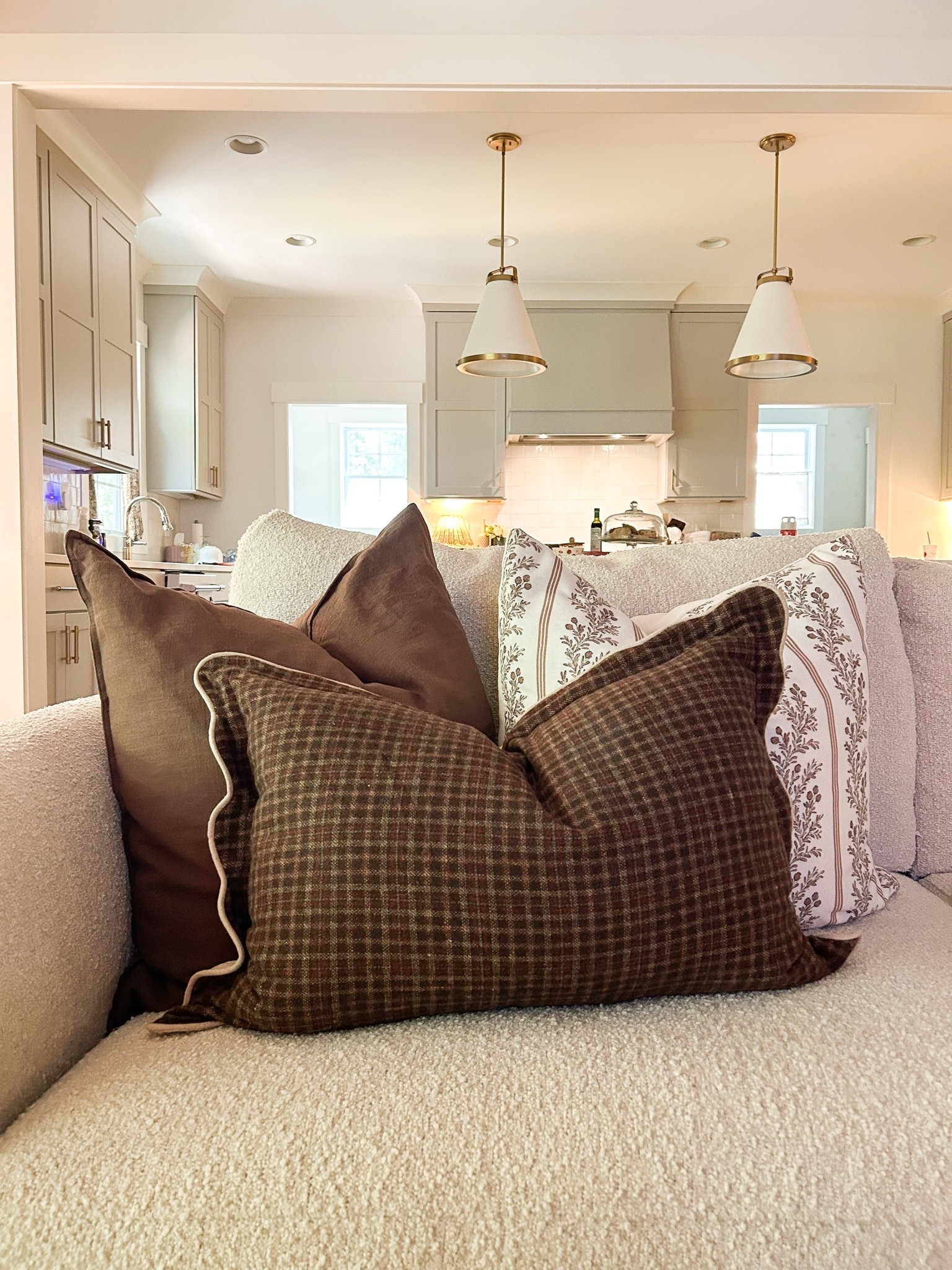 Fall throw pillows

#LTKHome #LTKSeasonal #LTKmomlife
