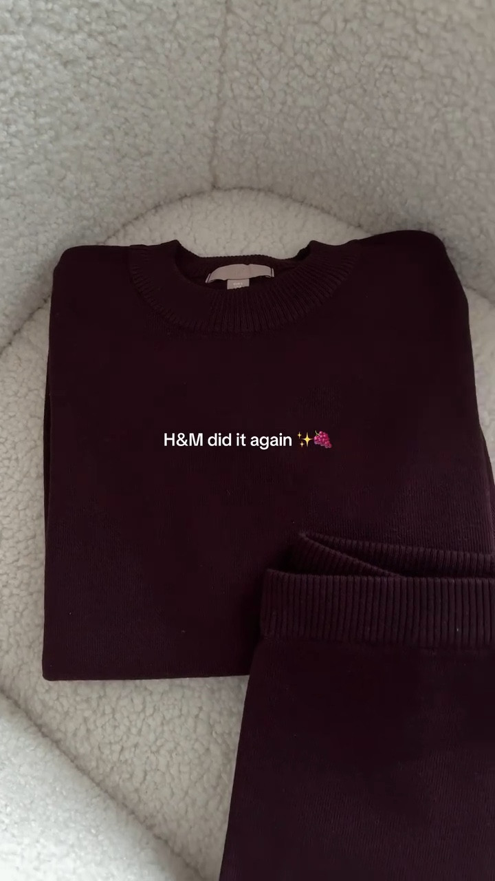 H&M Zweiteiler ✨🍇
Kommentiere SHOP für den Link per DM / Comment SHOP for the link in DM

Folgt für mehr @sheglamms 

#hm #set #zweiteiler #ootd #fashion