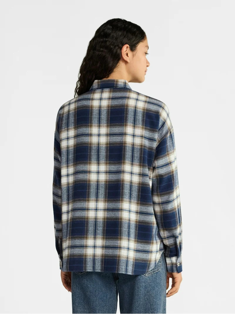 No Boundaries Slouchy Flannel Shirt with Side Pockets, Women's - Walmart.com | Walmart (US)