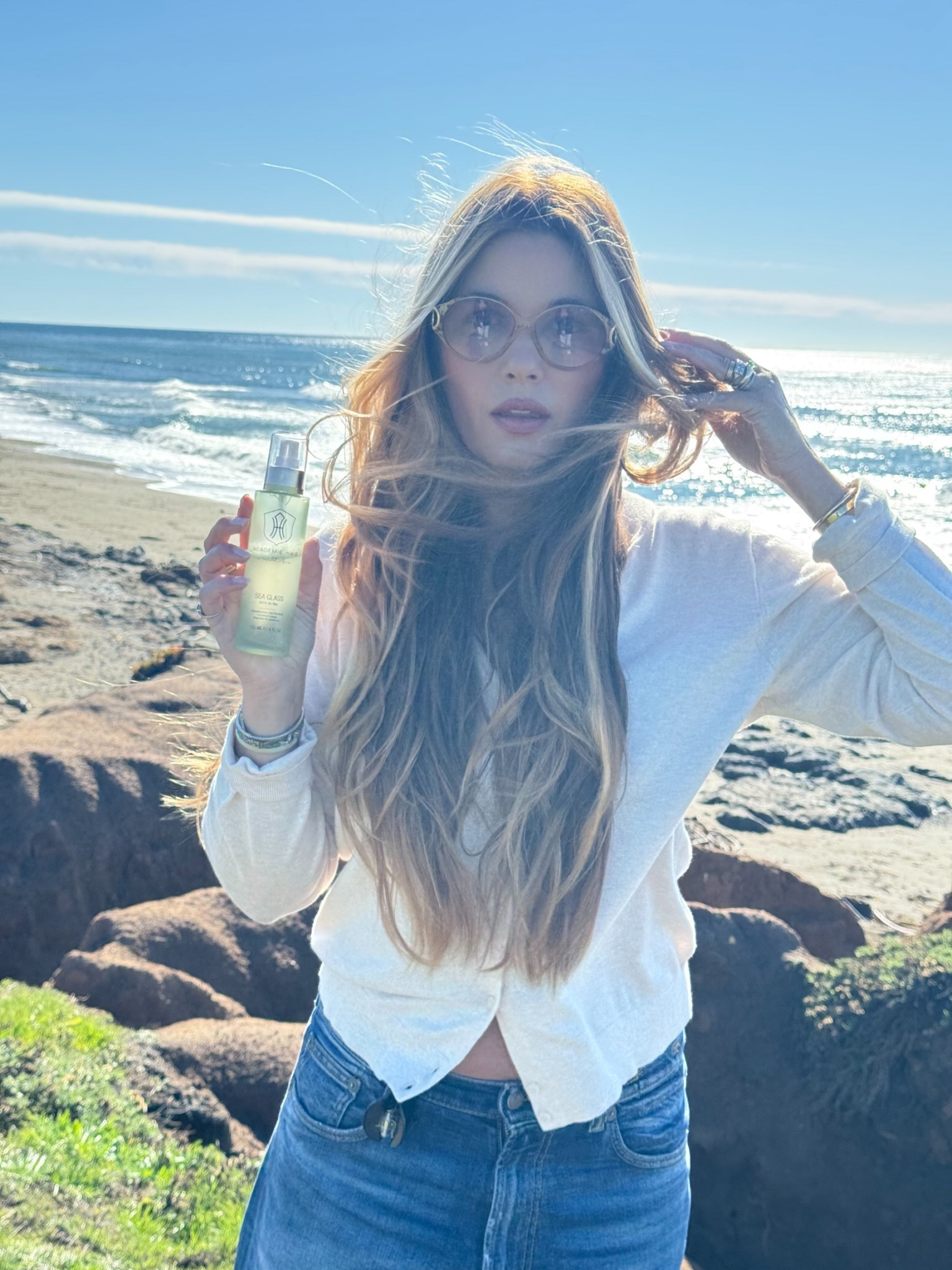 Hair under control. 🐚💎
Jeans: 27
Sweater: medium 

#LTKdayinmylife #LTKFindsUnder50 #LTKBeauty