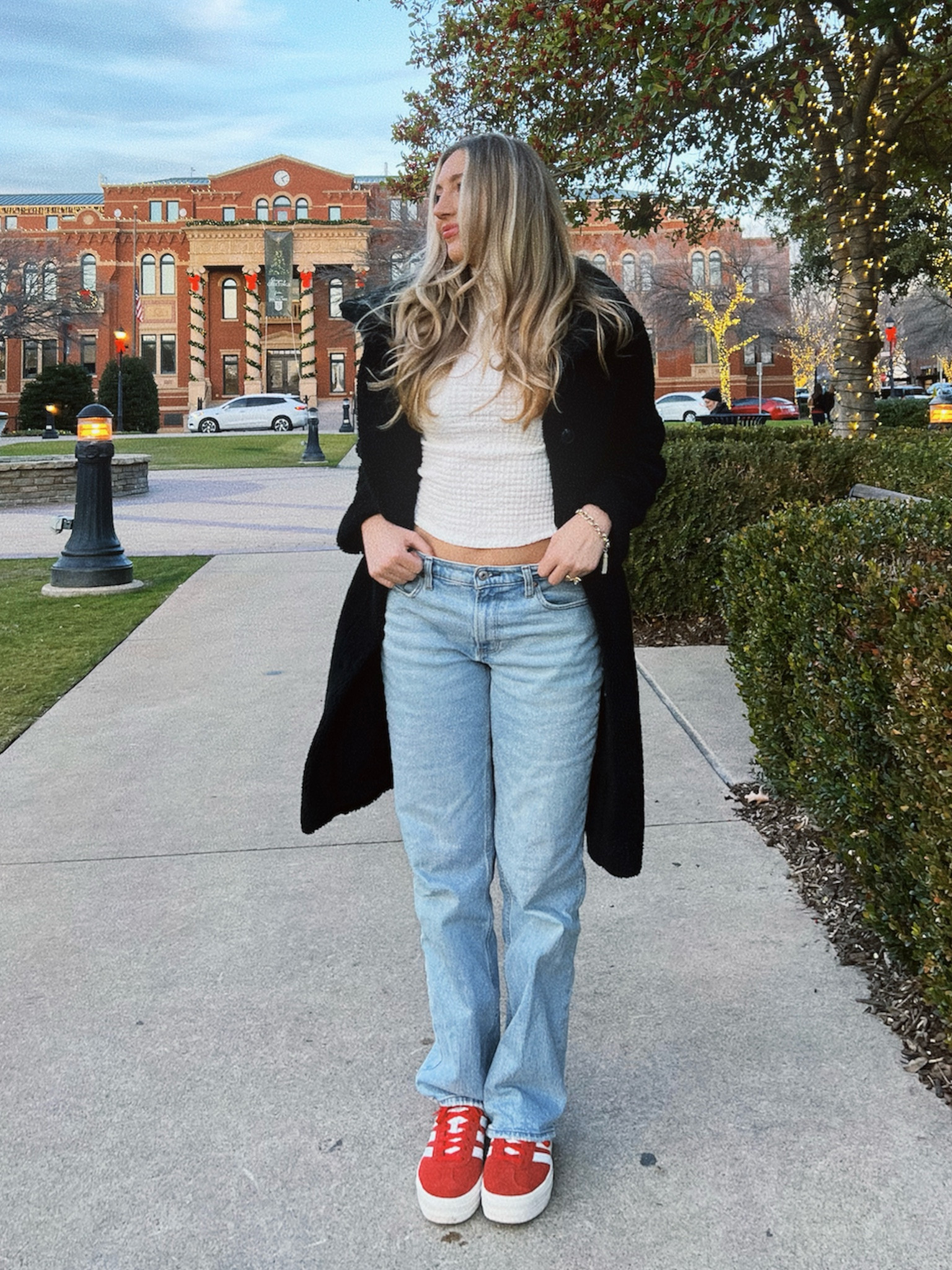 Street style + pop of red

#LTKSeasonal #LTKshoecrush #LTKstyletip