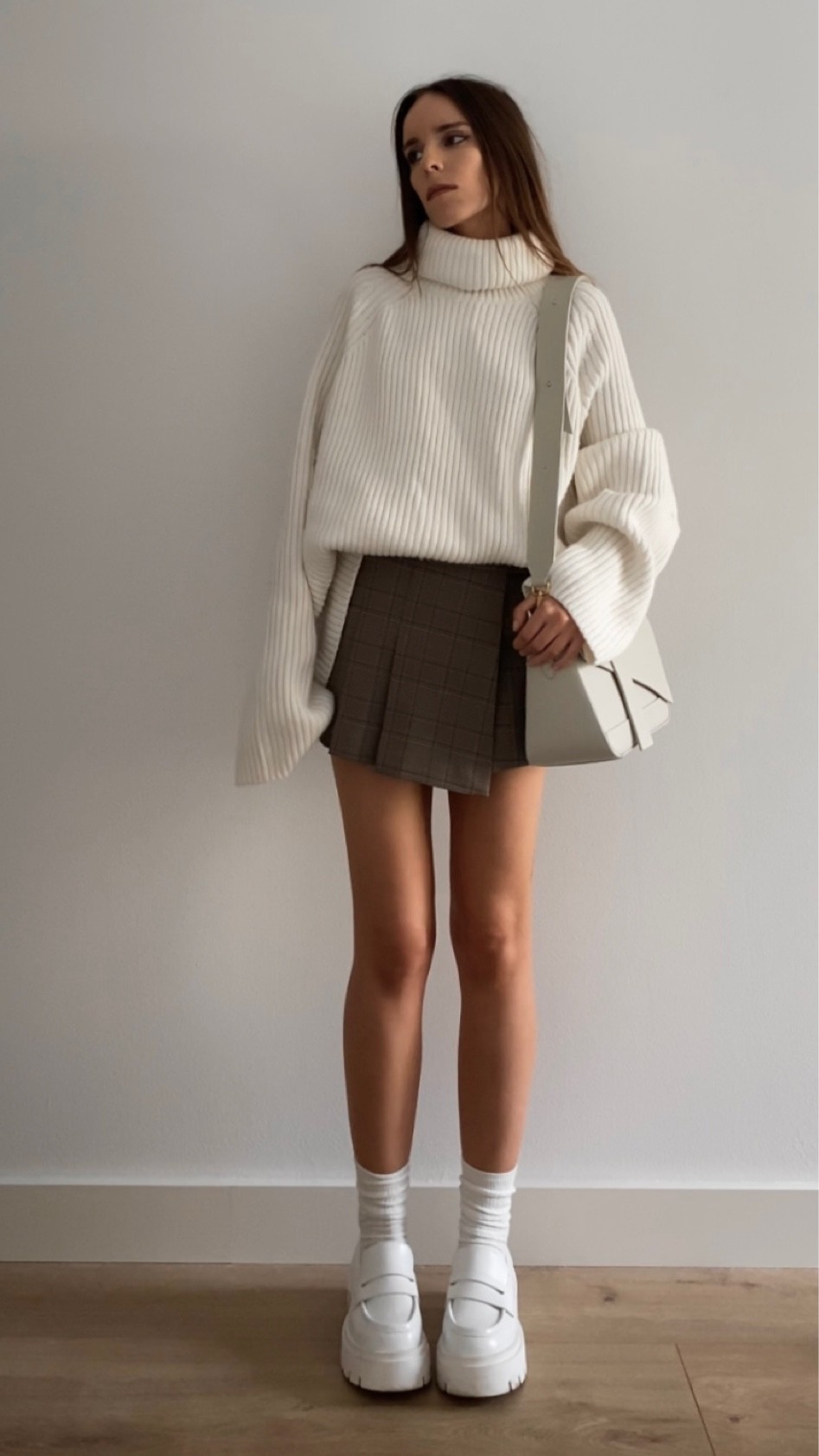 Heavy knits and pleated mini skirt for Autumn🍂 

#LTKCyberweek #LTKSeasonal #LTKstyletip