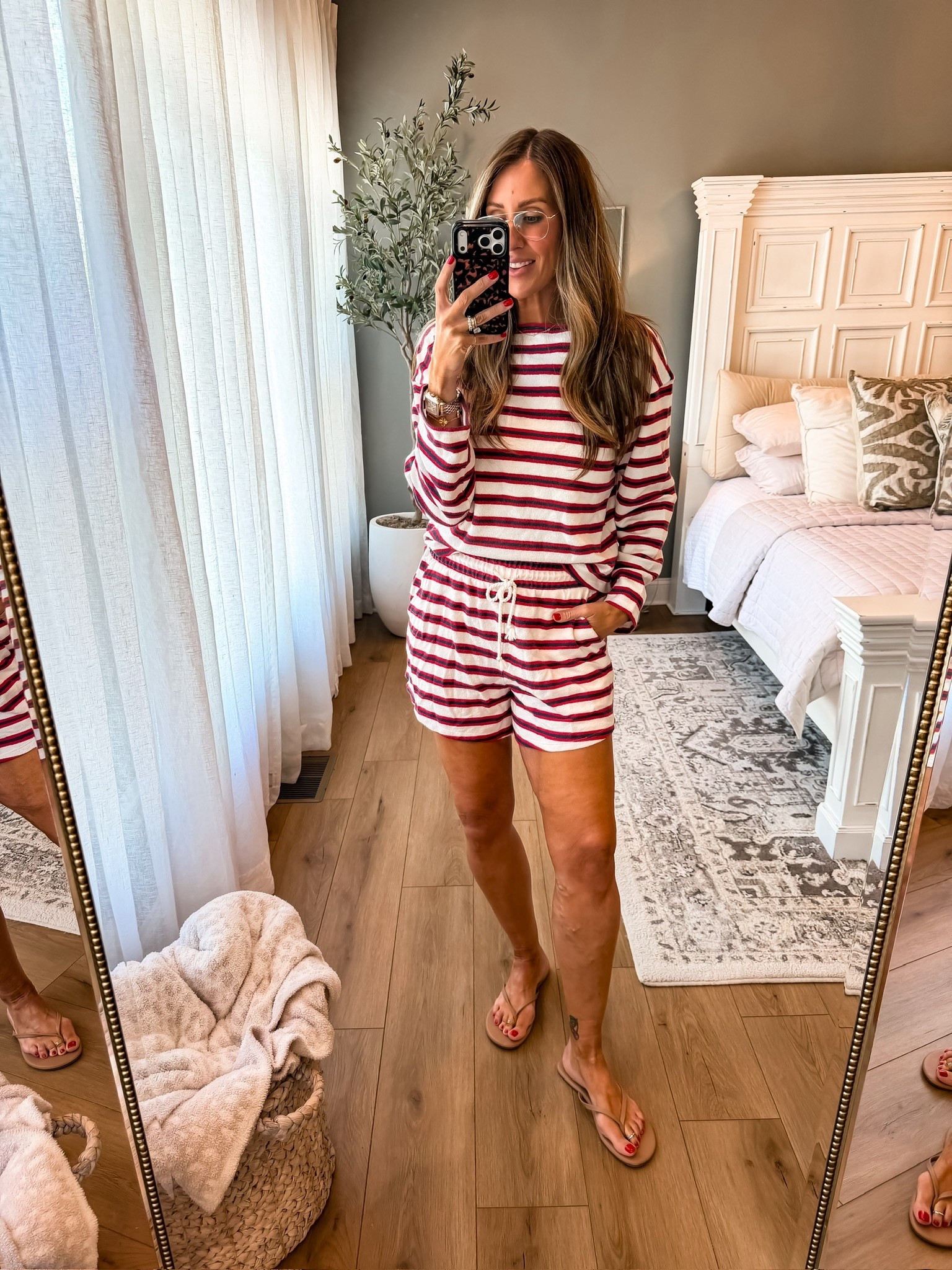 This set is one of those you’ll reach for on repeat. So soft, lightweight, and the red stripe gives it that subtle sporty feel without trying too hard. Perfect for slow mornings, travel days, or just running around and still looking put together

matching set, lounge set, casual outfit, comfy style, everyday look, themominstyle 

#LTKSeasonal #LTKootd