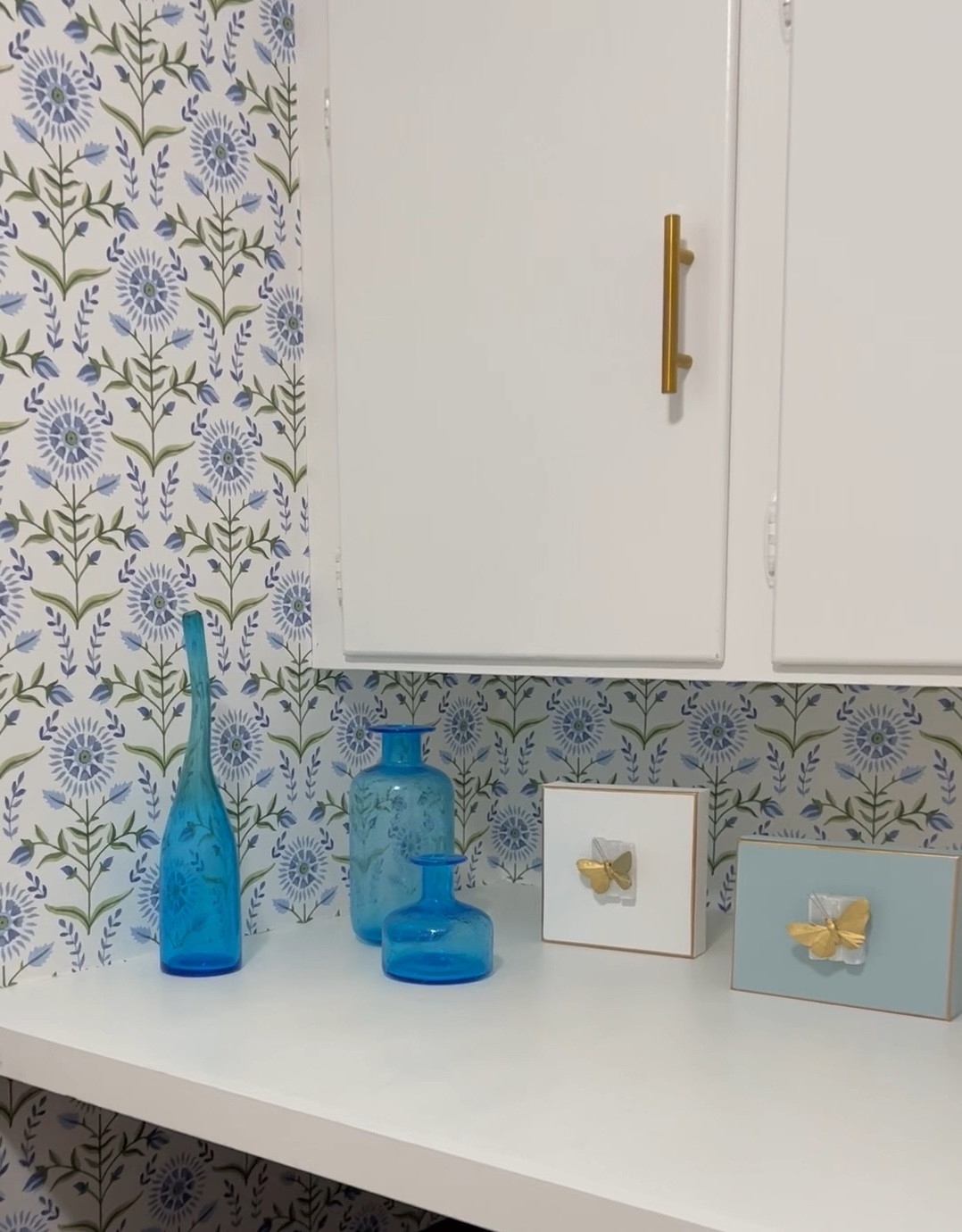 Recently added wallpaper to our laundry room 😍 Added so much depth off our kitchen! 

Ordered the gold hardware off of Amazon.

Linked some other more budget friendly wallpapers. I think the blue Home Depot one is so pretty! 

#laundryroom
#butterfly
#wallpaper
#floralwallpaper
#goldhardware

#LTKhome