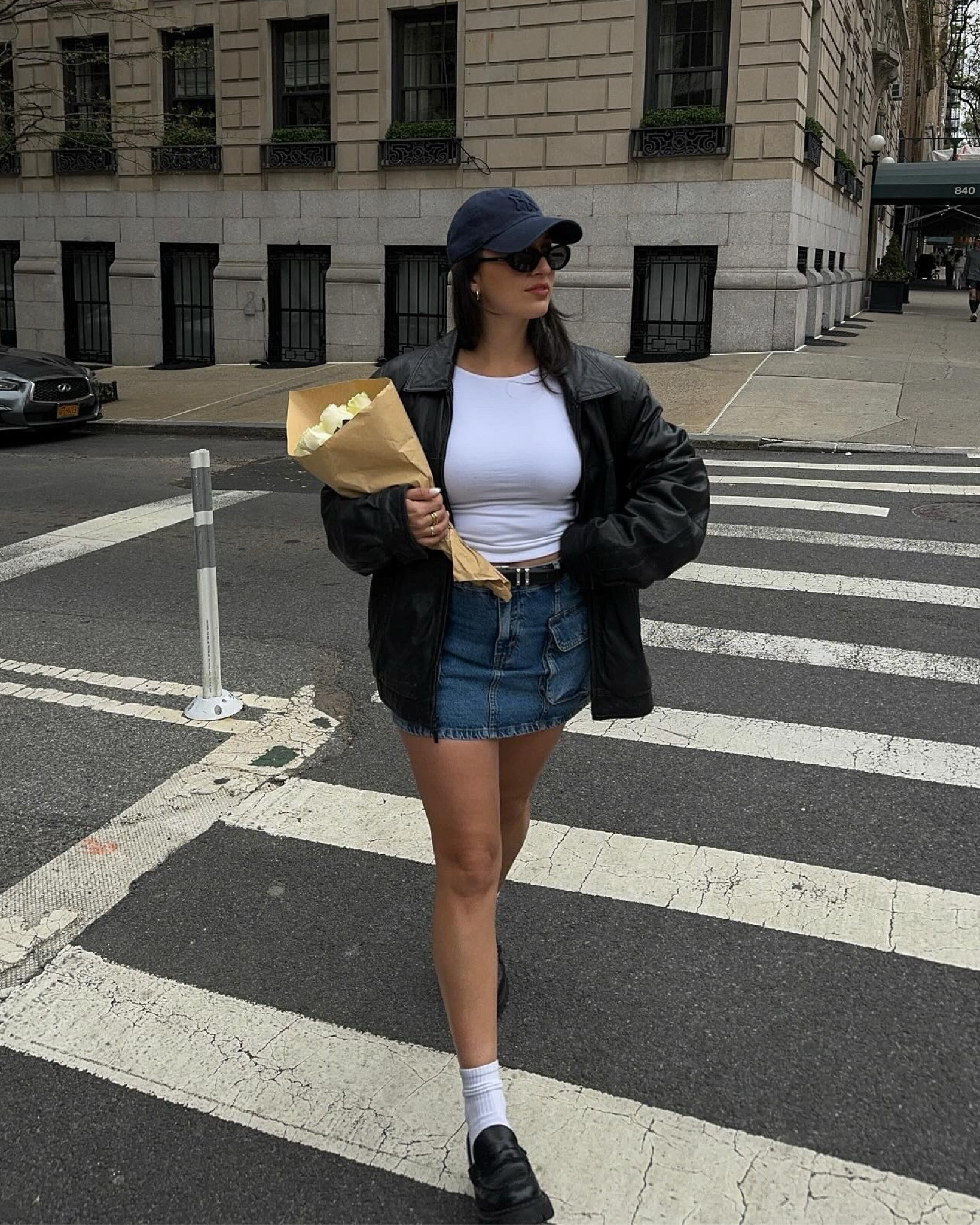 styling a denim cargo skirt 💙 #denimskirt #springlook #springstreetstyle #springtrends

#LTKstyletip