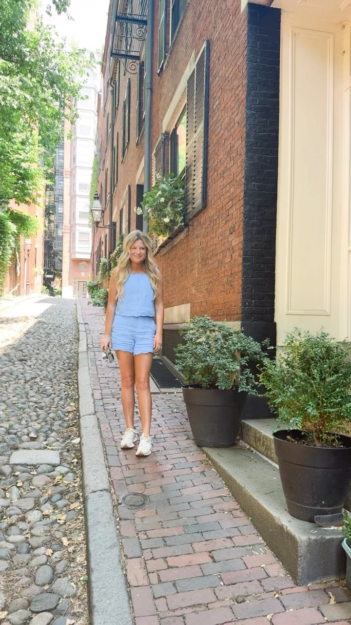 This Abercrombie set has been one of my favorites this summer and has been a go to outfit for my travels around New England! Abercrombie’s linen collection is amazing!! 

#LTKSeasonal #LTKSummerSales #LTKTravel