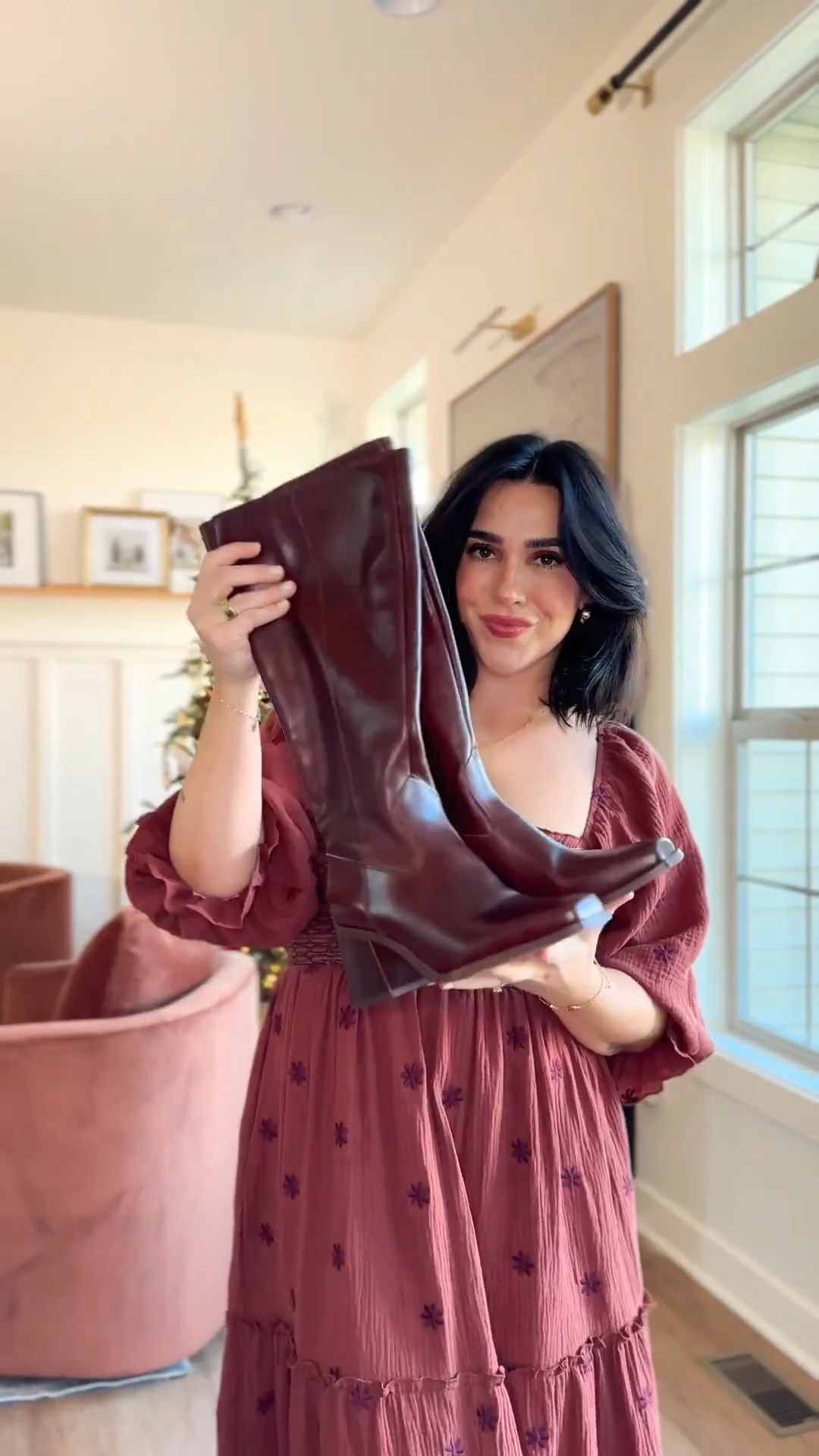 Boho holiday party look, easy Christmas outfit, holiday dress, family photos dress for winter. 

Dress: M
Jacket: L

#LTKSeasonal #LTKHoliday #LTKMidsize