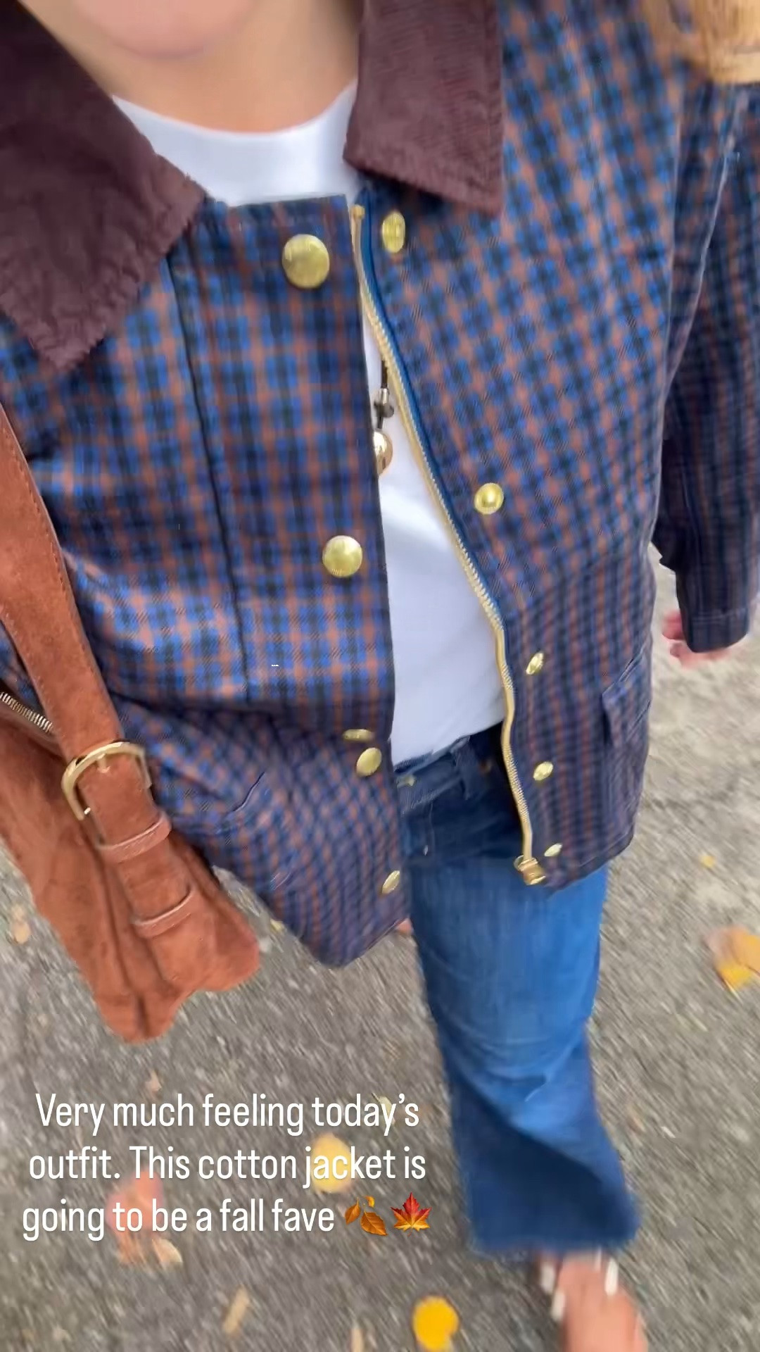 This cotton jacket is so cute for fall! Sized up 1 for relaxed fit. Wearing small regular.