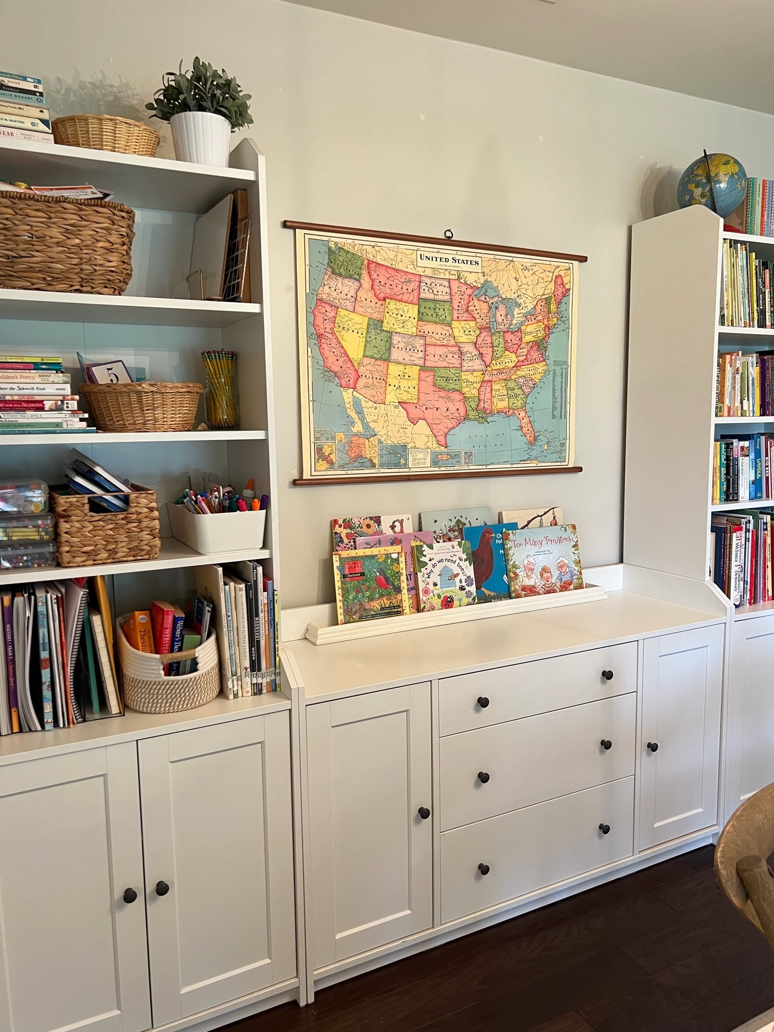 Linked most asked for items in our homeschool room plus some “close as I can get” options for items that are no longer available