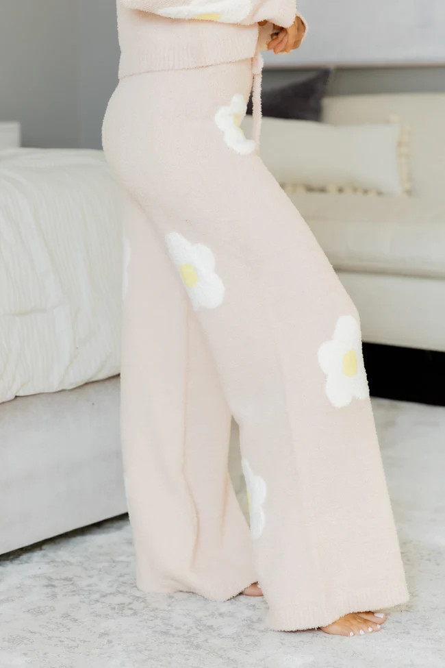 All Night Long Blush Daisy Fuzzy Lounge Pants | Pink Lily