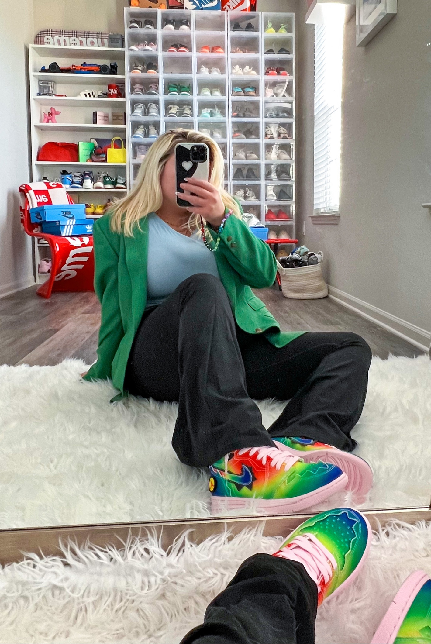 really had to fight to not do a Barbie pink outfit with these 😂 but i love the greens and blues none the less. We’re about a month out from the Jordan 3 Balvin release. What do think? What’s your favorite J Balvin Jordan release? 








#JBalvinJordan1  #ootdfashion #outfitstyle #streetfashionstyle  #whatsurgirlwearing 

#LTKshoecrush #LTKstyletip #LTKcurves