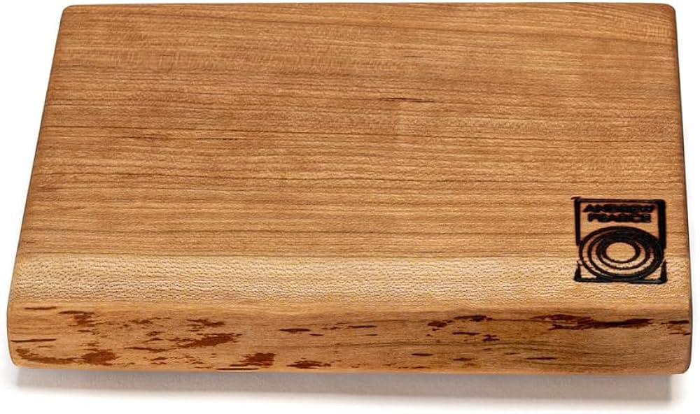 Single Live Edge Wood Cutting Board (Small) | Amazon (US)