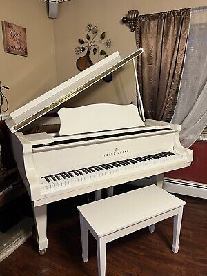 Young Chang Baby Grand Piano (G-150 White/Ivory) | eBay US