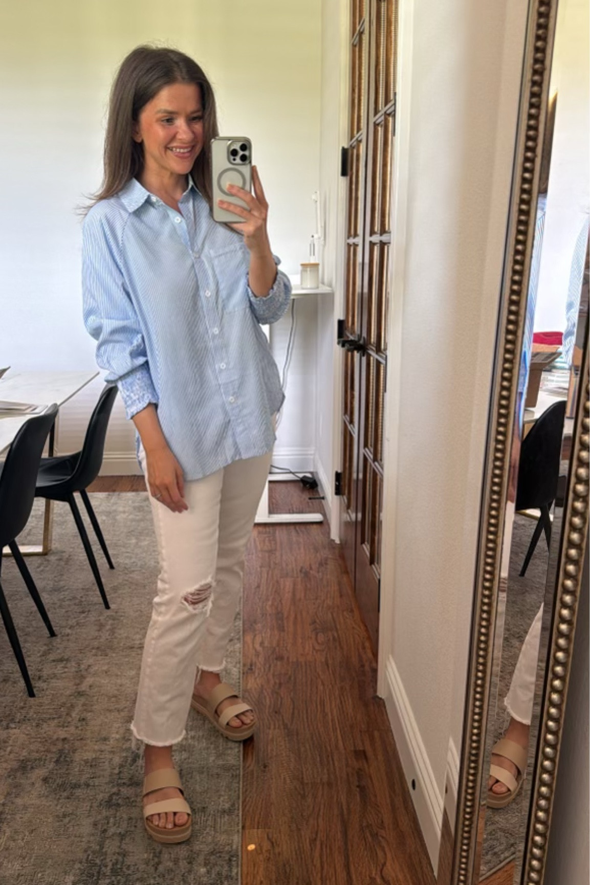 Casual summertime outfit for this FriYAY! ☀️ I love the versatility of this top, you can dress it up or down for any occasion.

#LTKShoeCrush #LTKSummerSales #LTKFindsUnder50