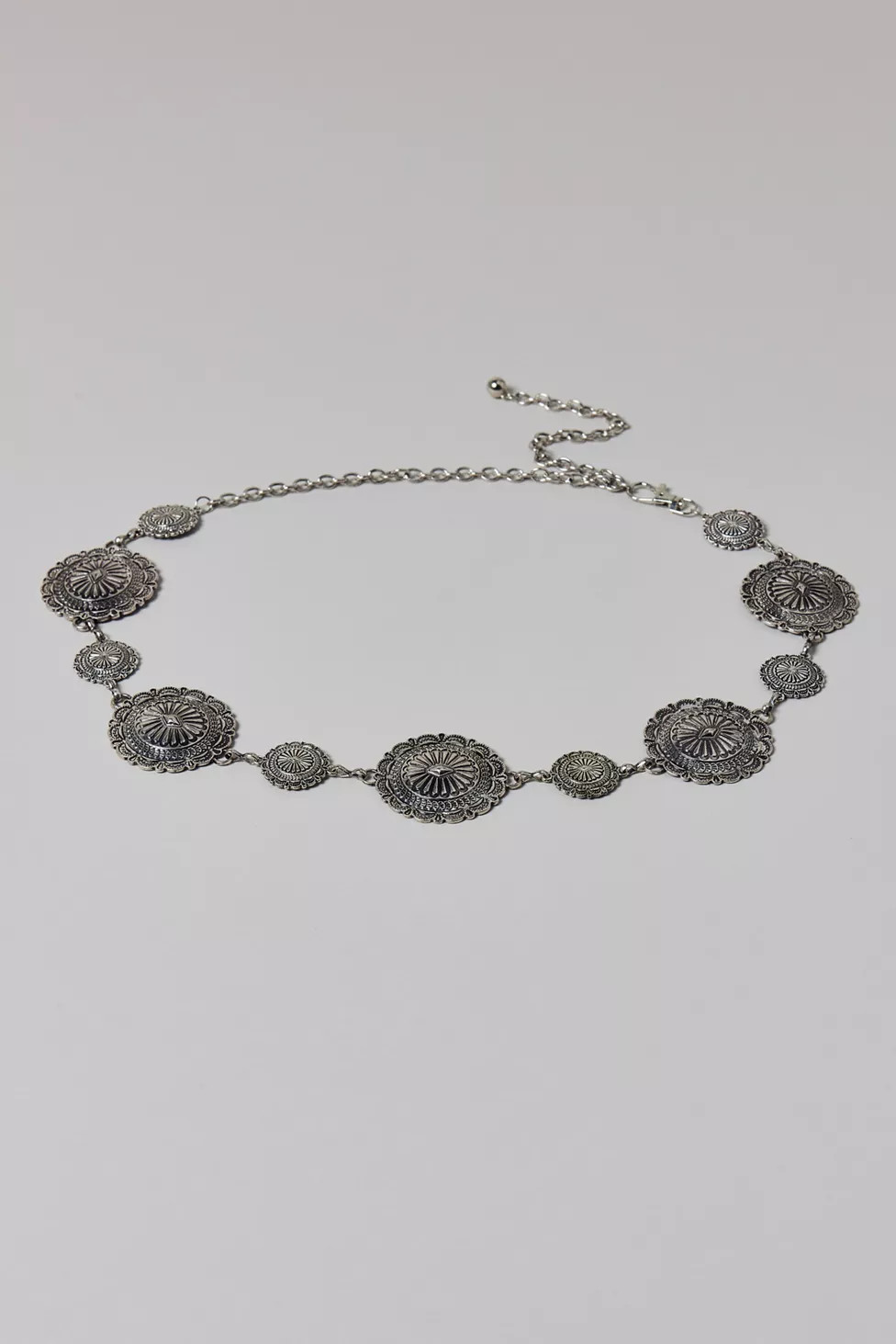 Distorted Western Circle Metal Chain Belt | Urban Outfitters (US and RoW)