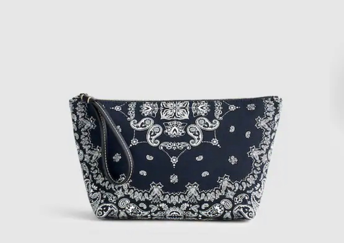 Cute porch to tosss in your boat tote.

#LTKTravel